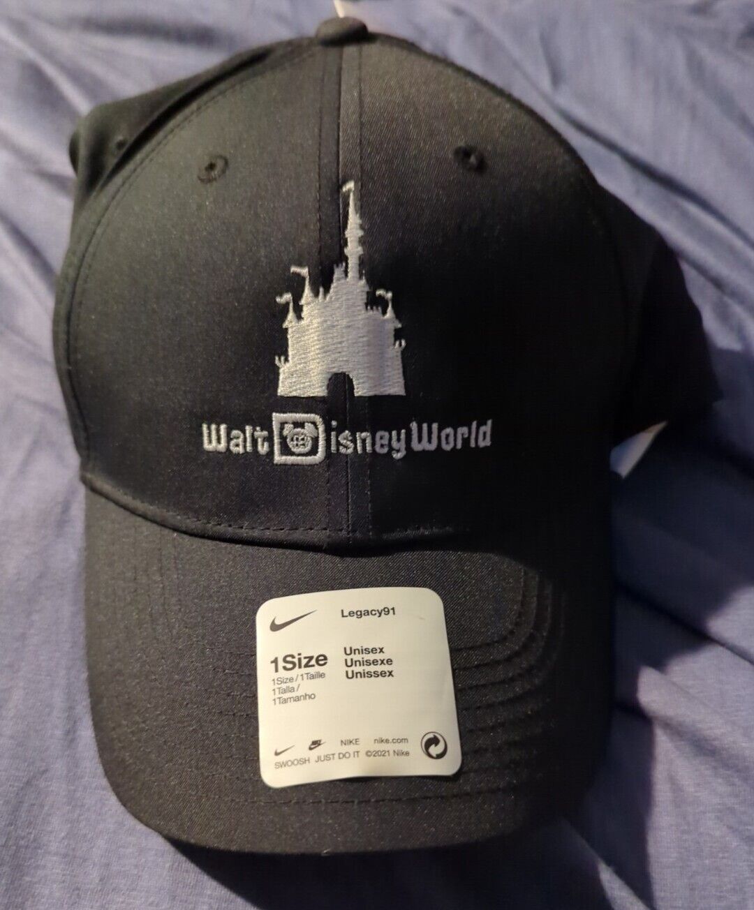 2023 Walt Disney World Castle Nike Legacy 91 Dri Fit 1 size Baseball Hat Fit All