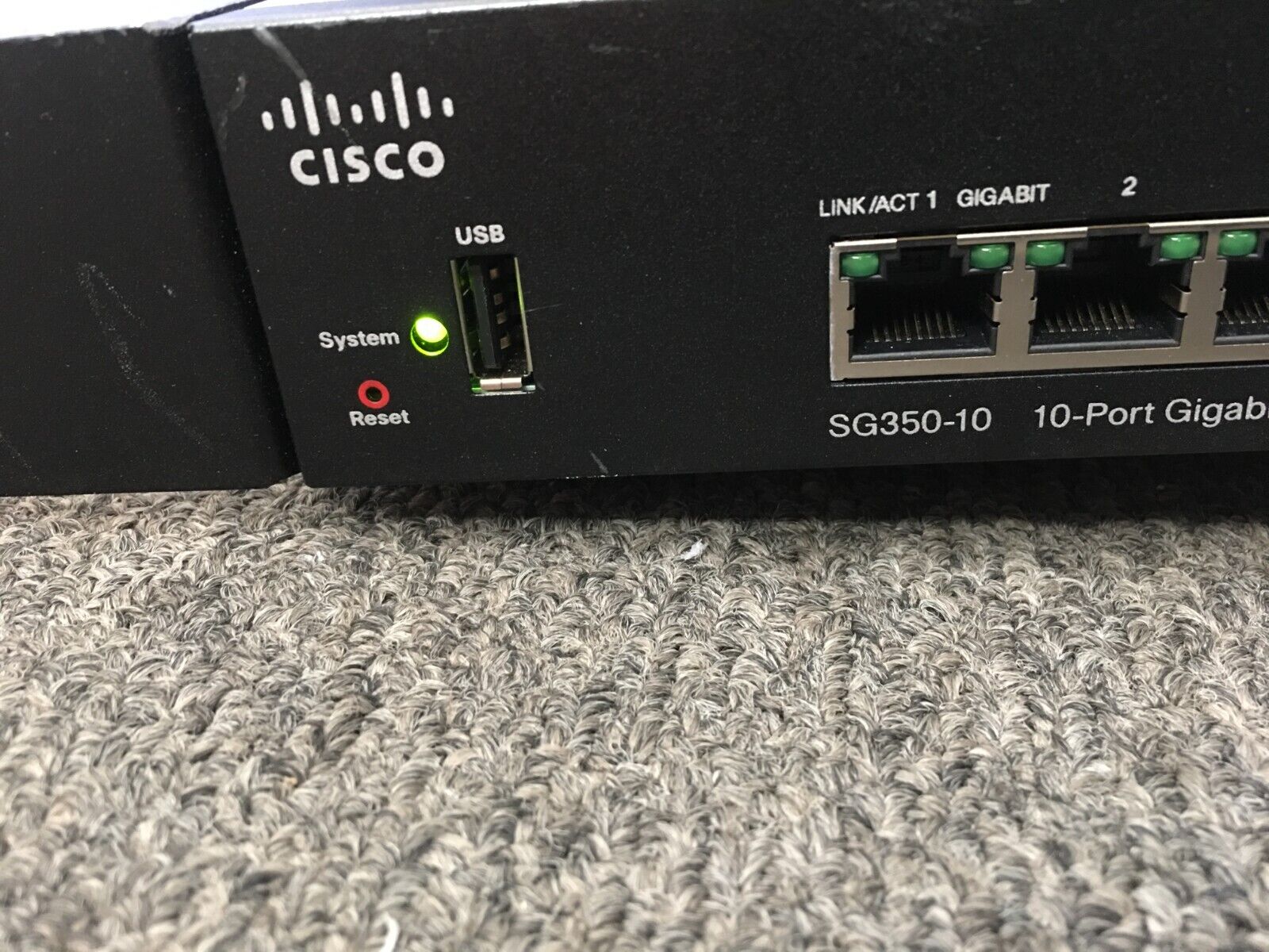 Cisco Systems SG350-10/ SG350-10-K9 V04 / 10-Port Gigabit Managed Switch