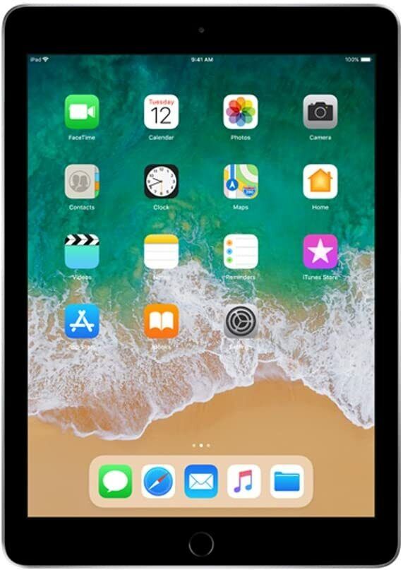 Apple iPad (5th Generation) 32GB, Wi-Fi, 9.7n - Space Gray good Condition **