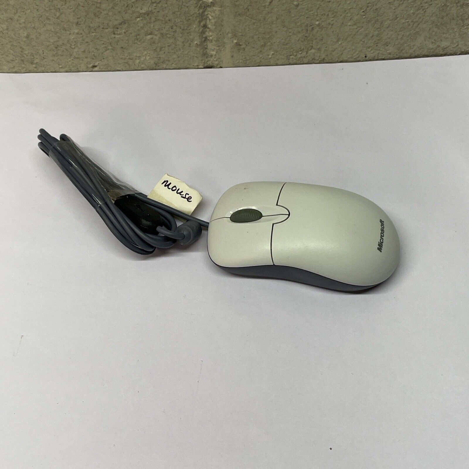 Microsoft Basic Optical Mouse USB 1.0A Vintage X800898-113. Fast Shipping