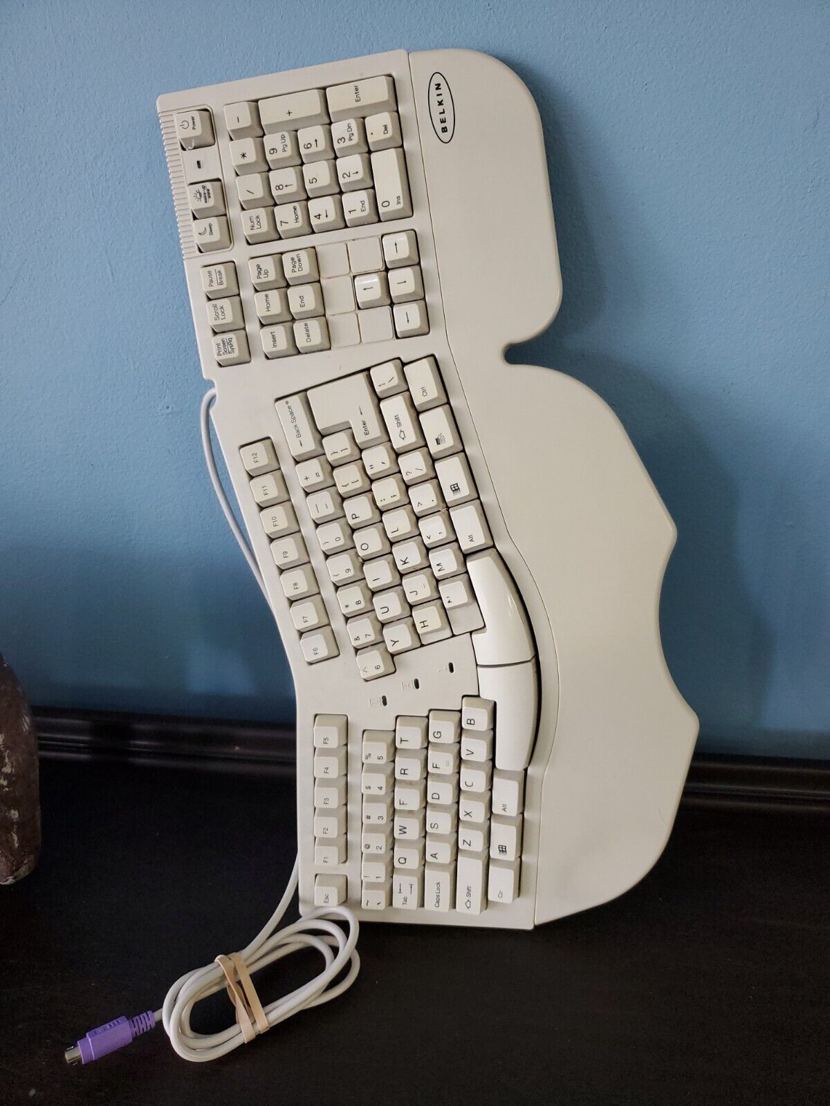 Vintage Belkin Ergoboard Keyboard  with negative tilt