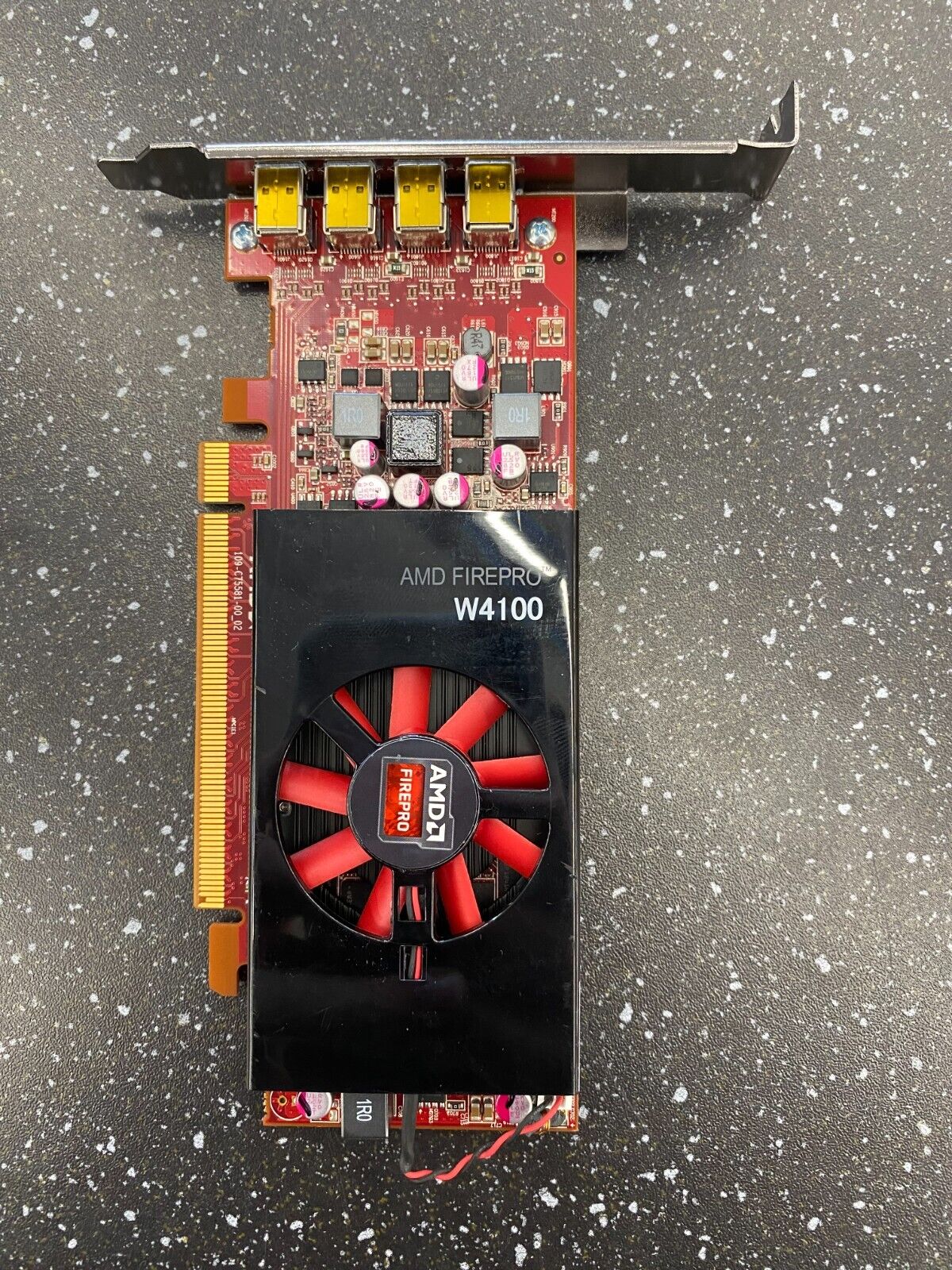 AMD FirePro W4100 2GB GDDR5 Graphics Card - 4x Mini DisplayPort