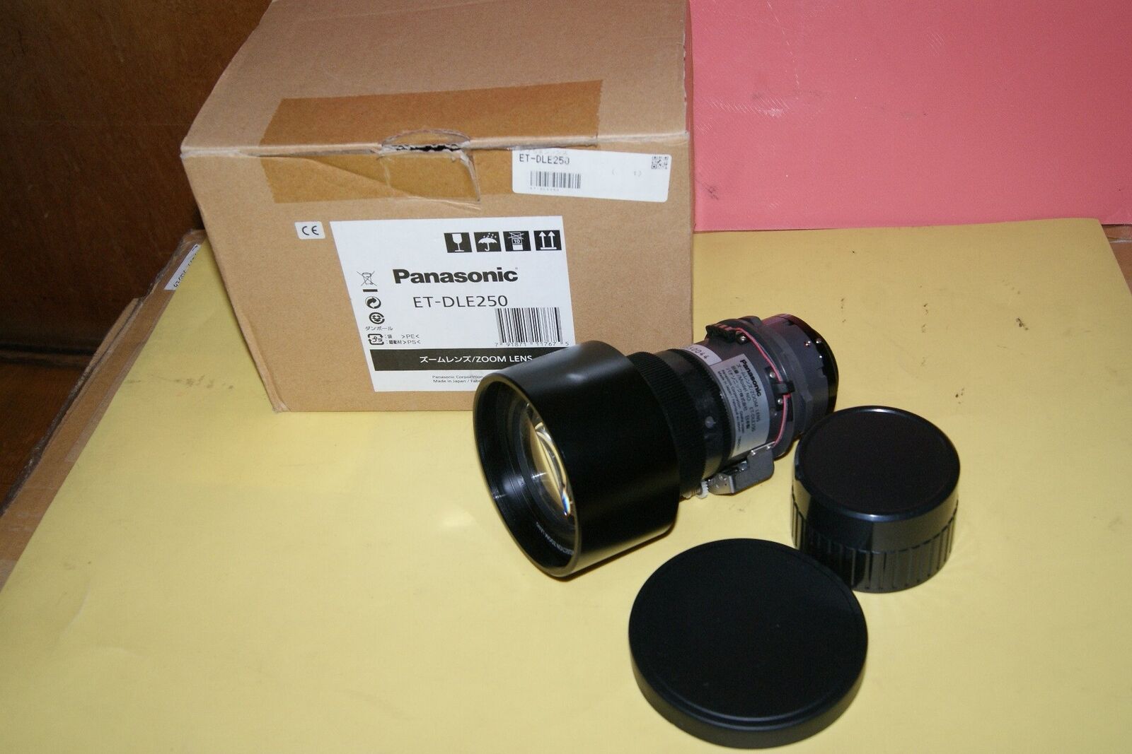 Panasonic Model ET-DLE250 Medium Focus Zoom Lens for Projector F/S Used