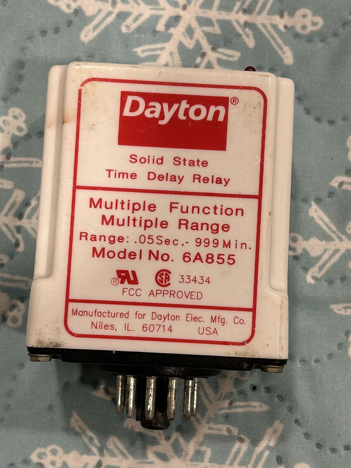 DAYTON 6A854 SOLID STATE TIME DELAY RELAY RANGE .05 SEC - 999 MIN 50/60 HZ 10 A