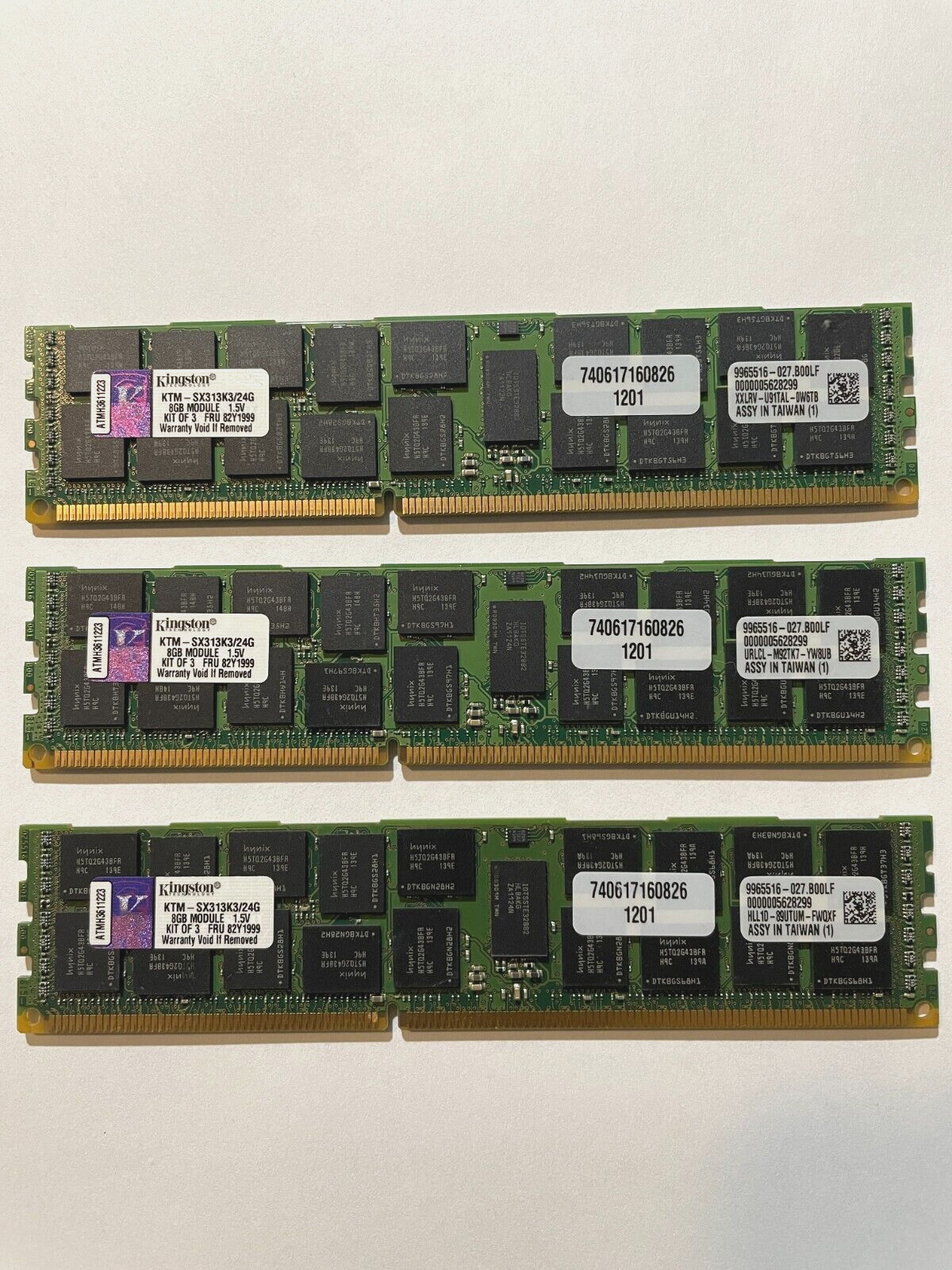 Kit of 3 - 8GB Kingston KTM-SX313K3/24G DDR3 Reg. ECC PC3-10600 1333Mhz Memory