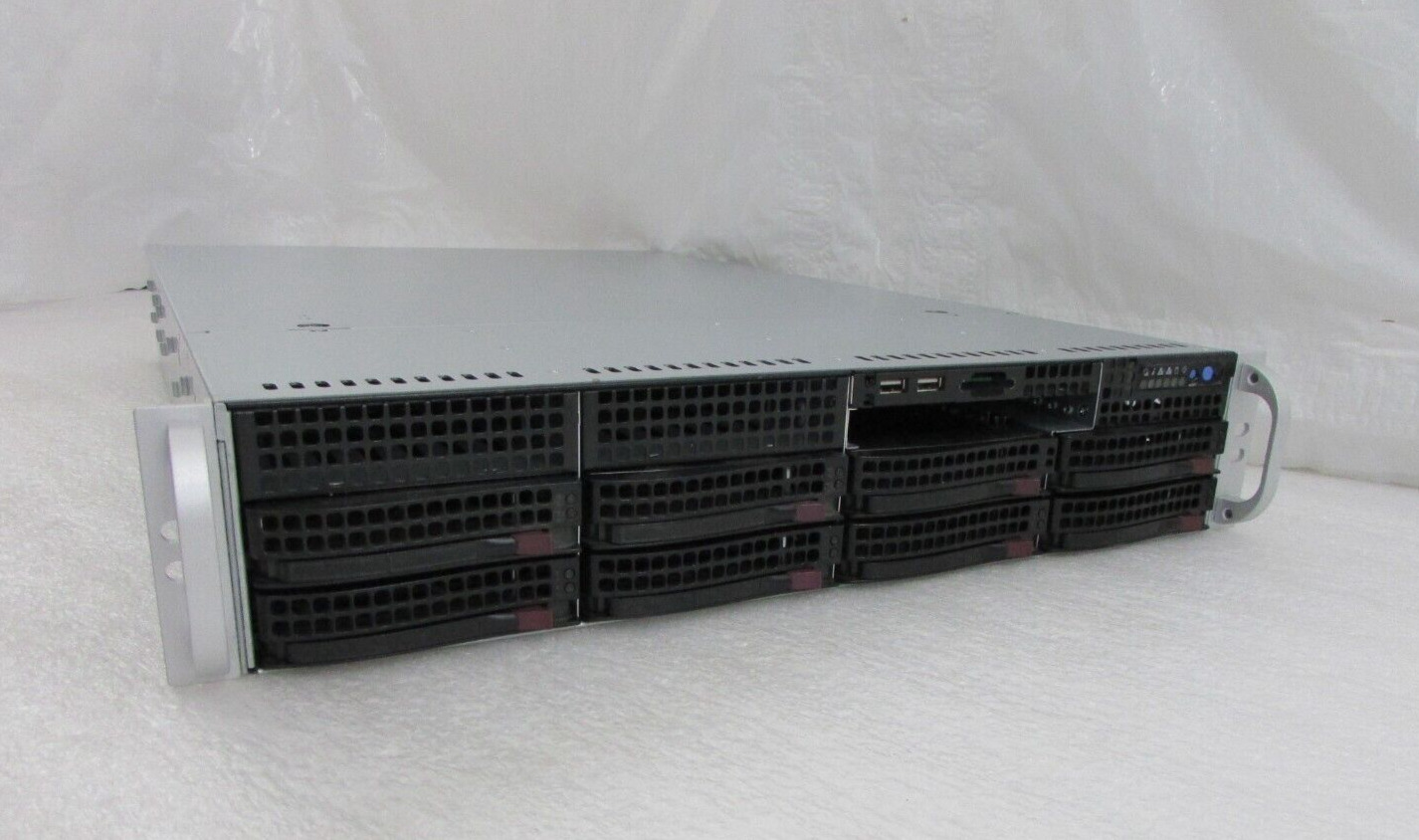 Supermicro CSE-825TQ 2U 8-Bay Rackmount Server Chassis BP SAS825TQ 2x 700W PSU