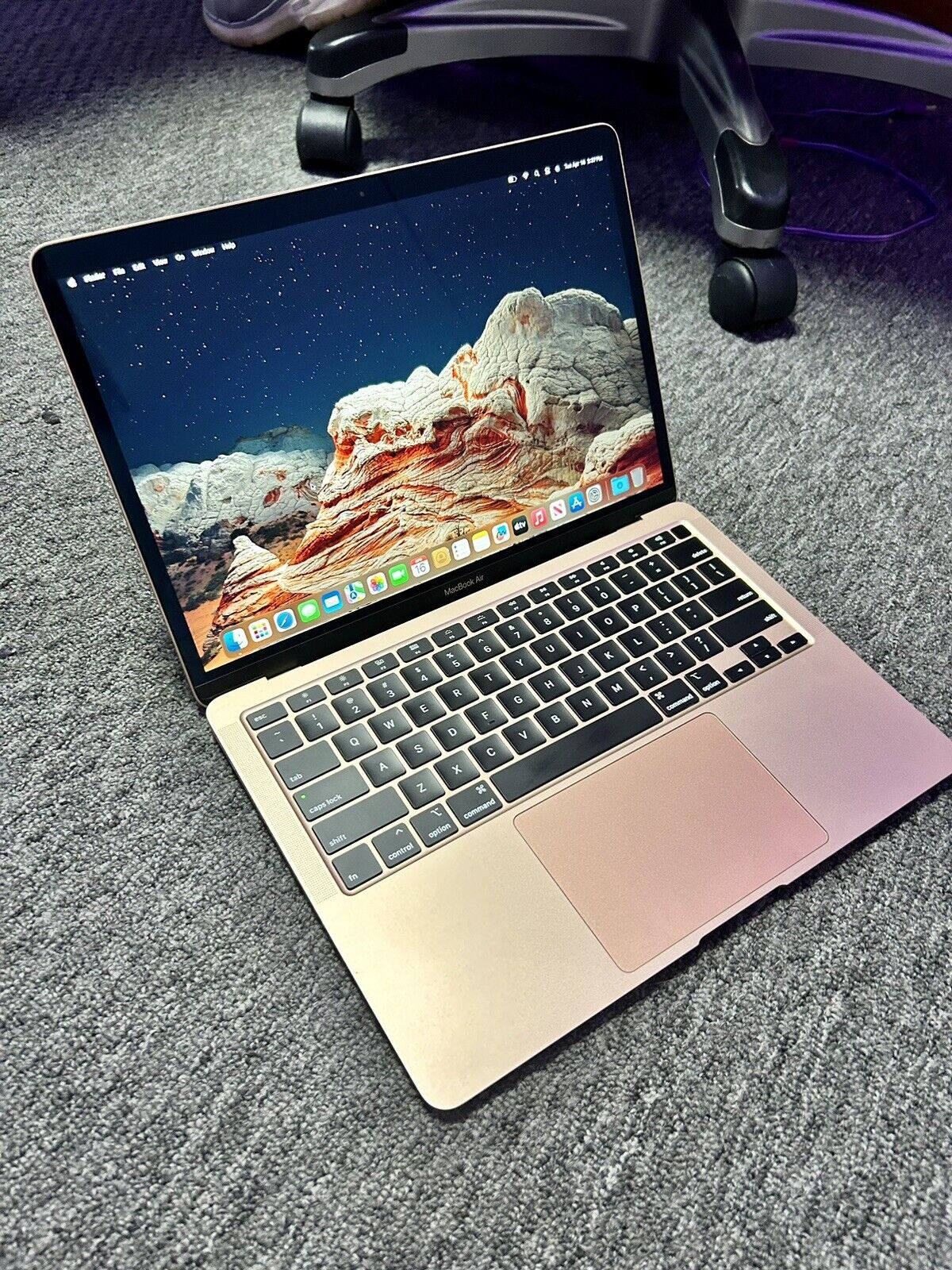 2020 MacBook Air - Core i3 10th Gen - 256GB SSD - 8GB RAM - Beautiful Rose Gold