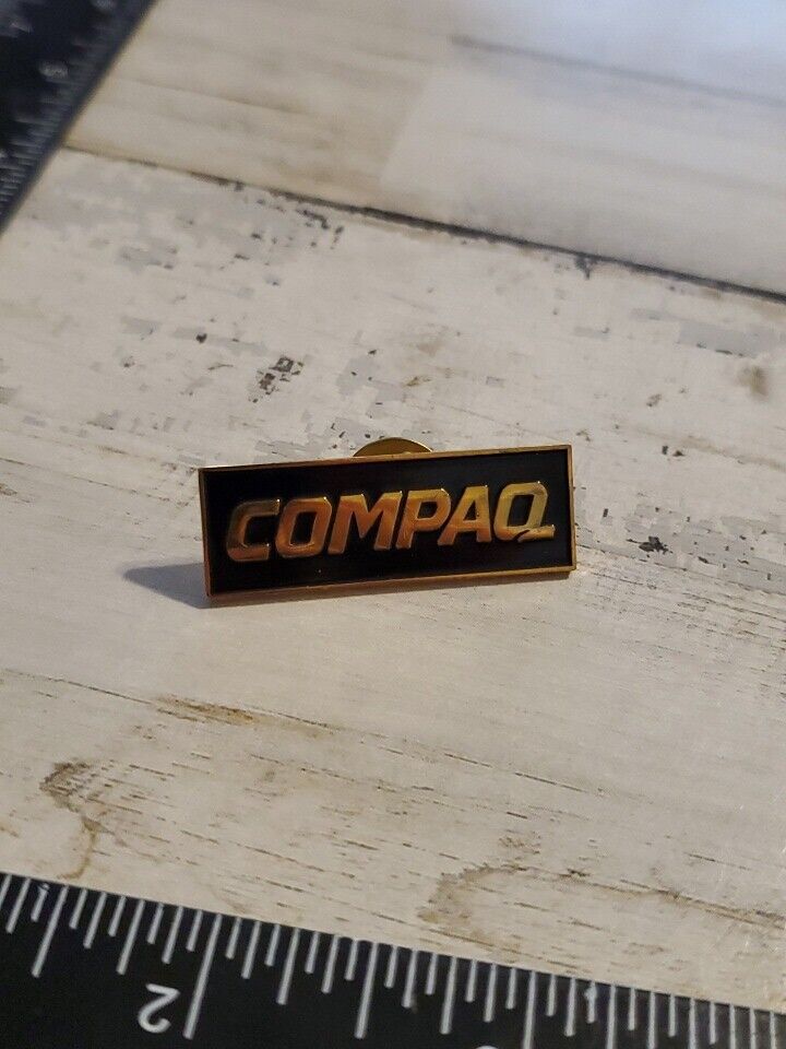 Vintage Black And Gold Tone Compaq Lapel Pin Technology Computer Company Yw
