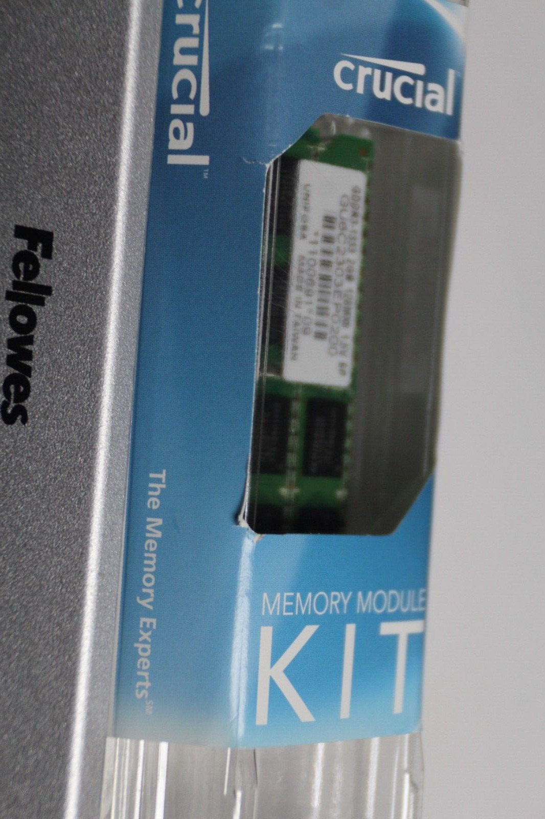 Set of 2 Crucial each 2 GB Memory Module Kit  GDDR3-1333 128MX8 Computer Memory