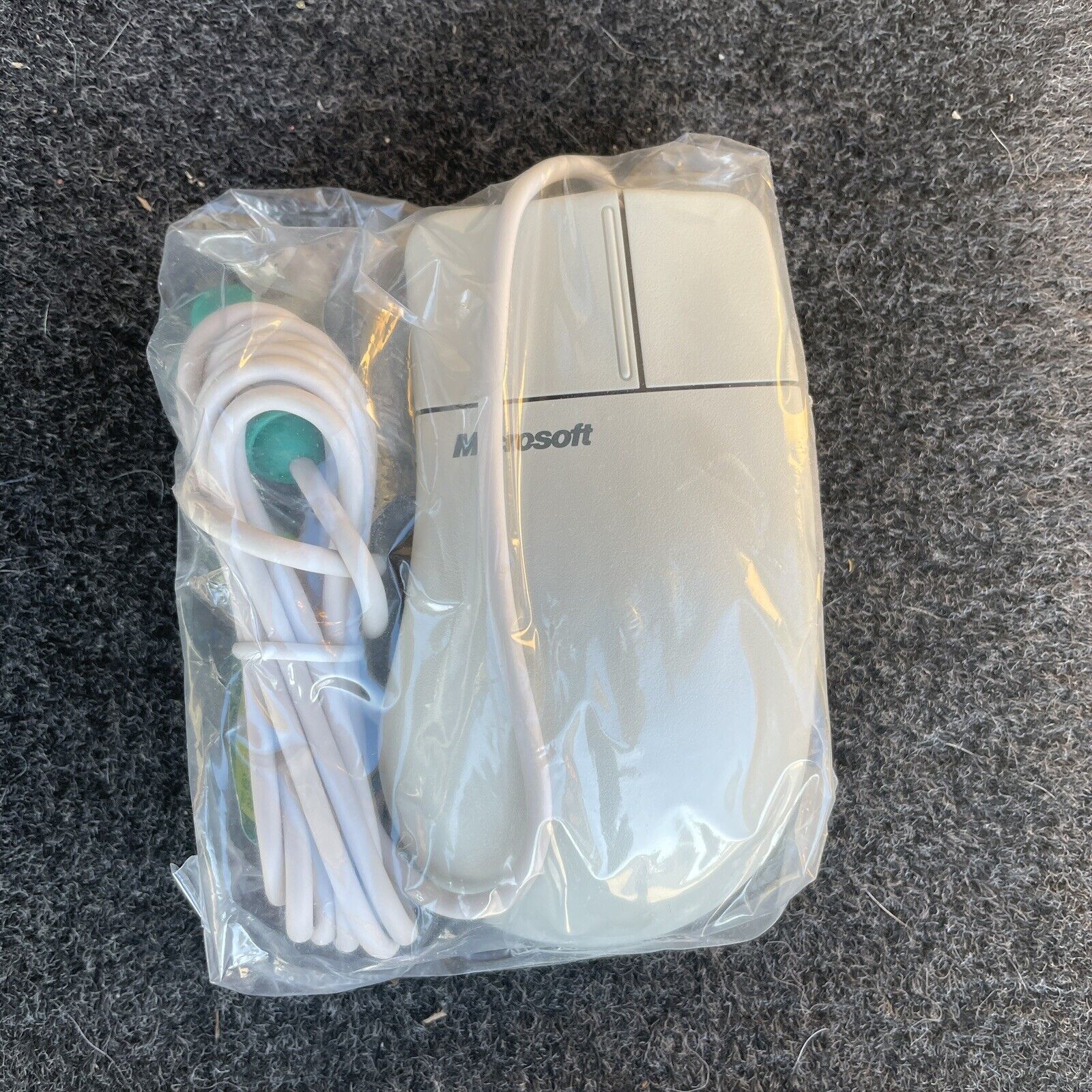 Microsoft Mouse Port Compatible 2.1A PS/2 PN X03-60999