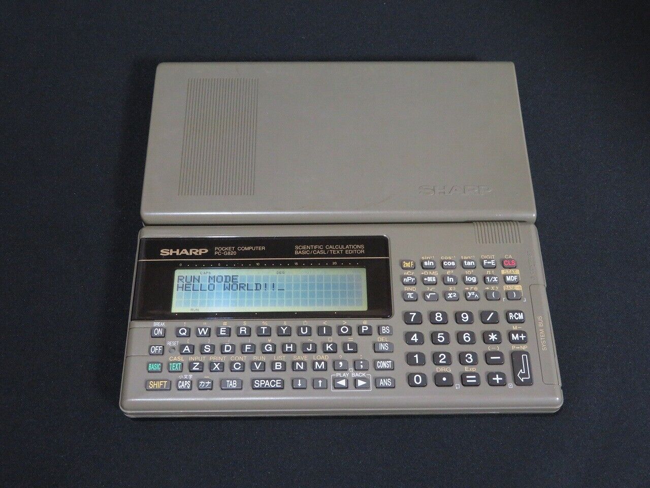 Tested VINTAGE SHARP Pocket Computer Function Calculator PC-G820 Made in Japan 1
