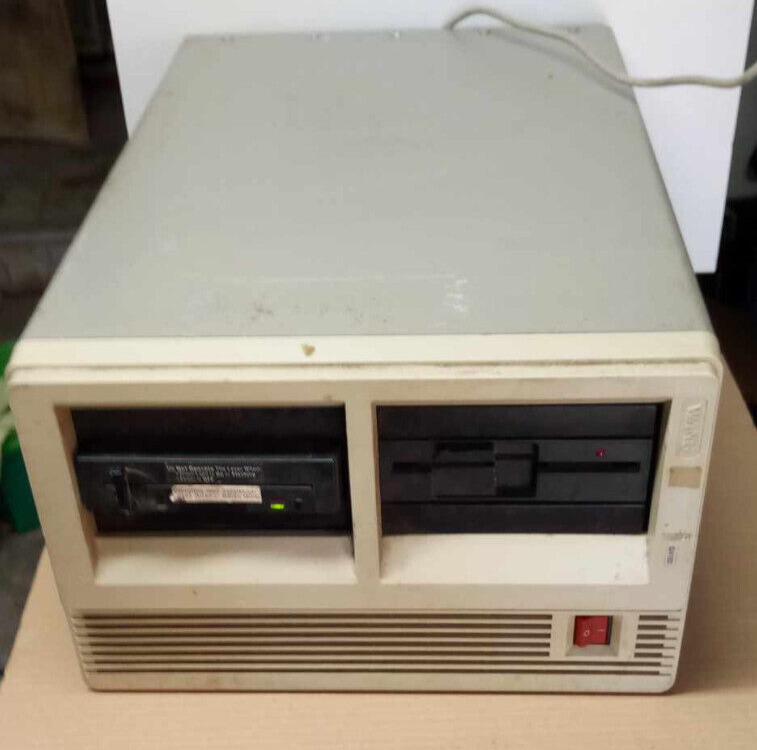 WANG VINTAGE COMPUTER 1980s Wang PC-XCA-3T Computer