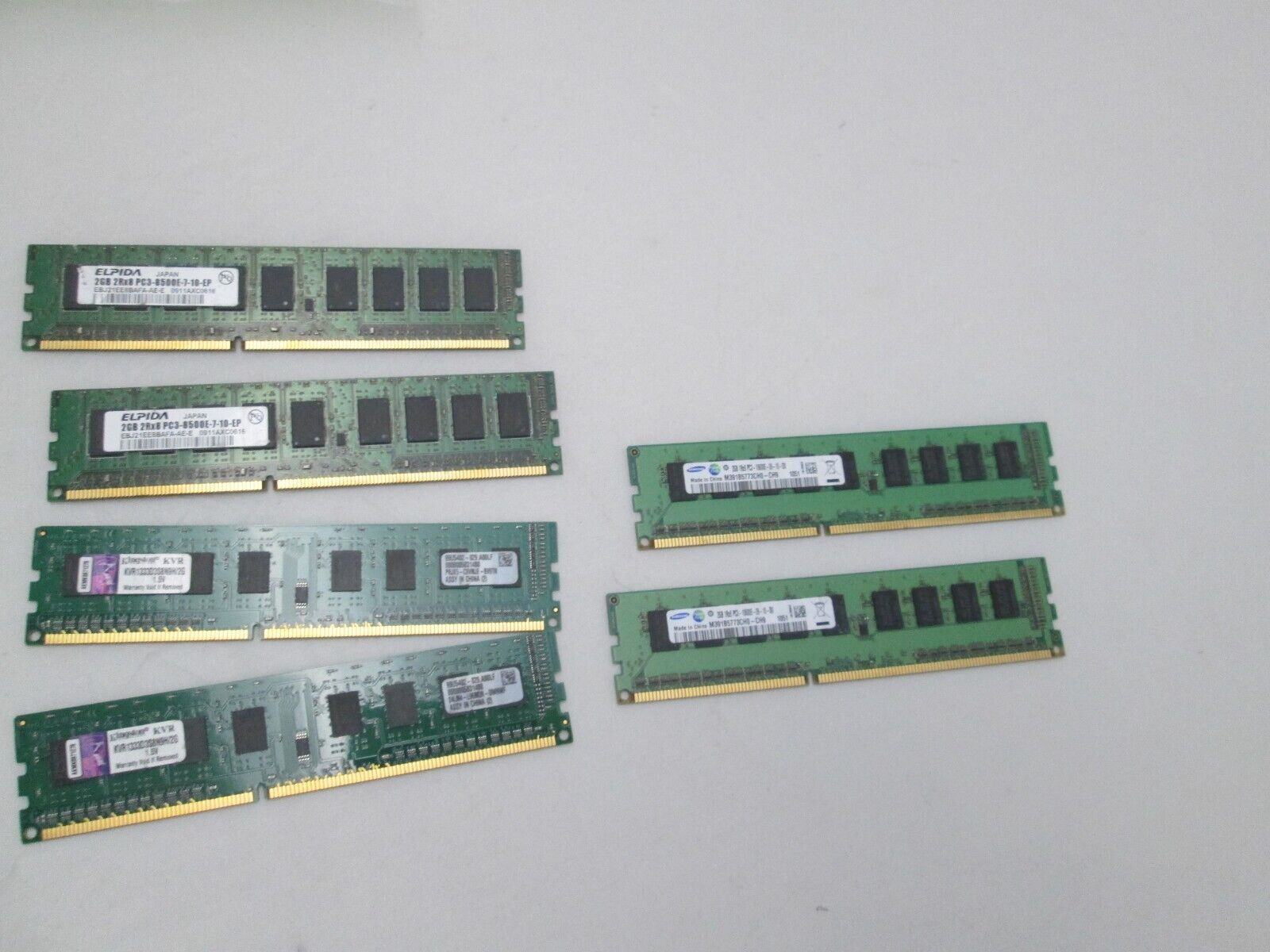 Lot of 6 Used Computer PC RAM DDR Memory Chips Various