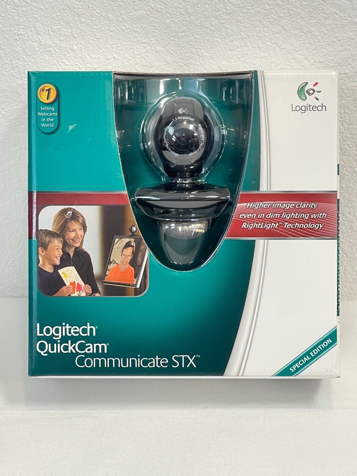NEW Logitech QuickCam Communicate STX Webcam Special Edition 1.3 MP USB 2.0