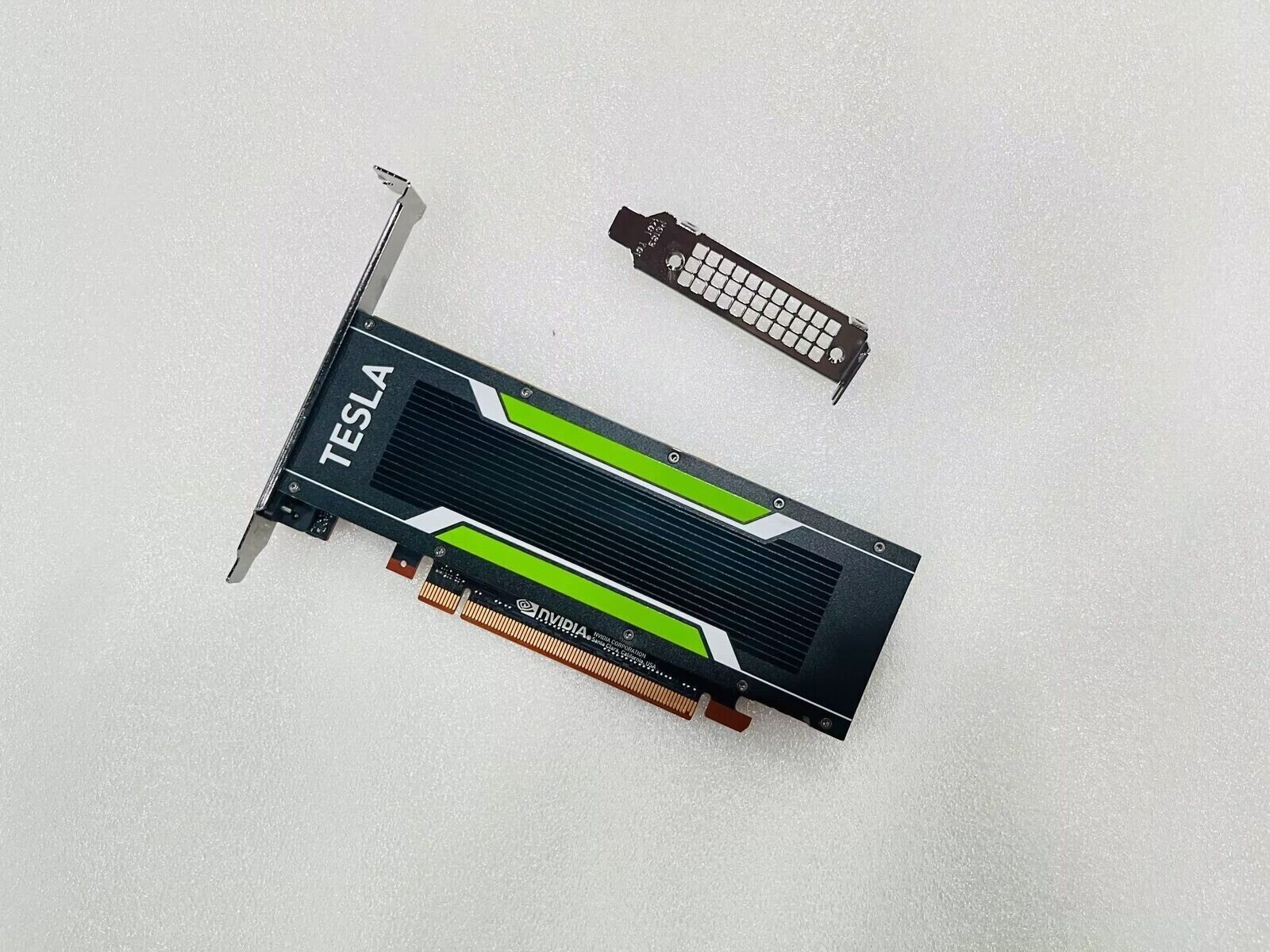 Nvidia Tesla P4 8GB GPU Card graphics both brackets GDDR5 900-2G414-6300-000