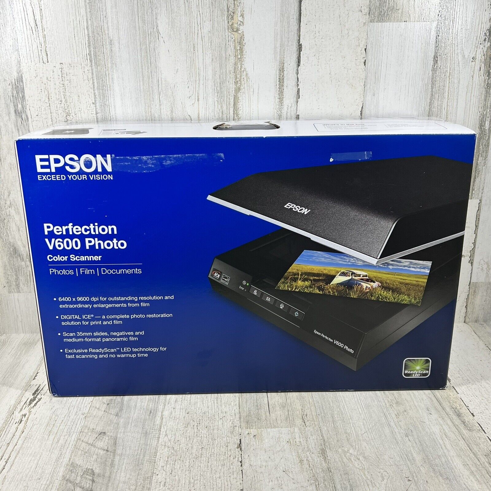 Epson Perfection V600 Photo Color Scanner - Photos/Film/Documents - New/Sealed