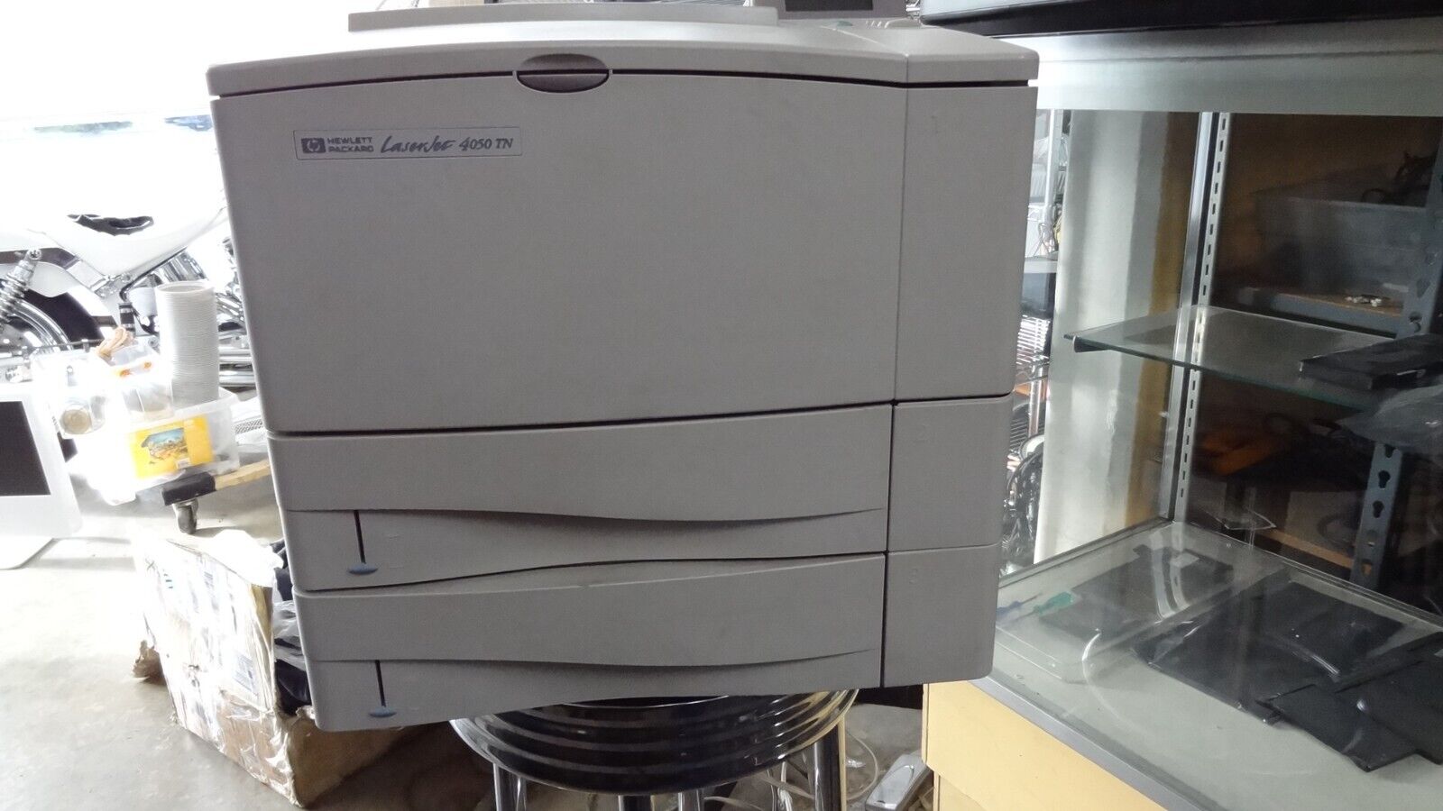 HP LaserJet 4050TN Workgroup Laser Printer - FAST PRINTS **MUST GO - WORKS GREAT
