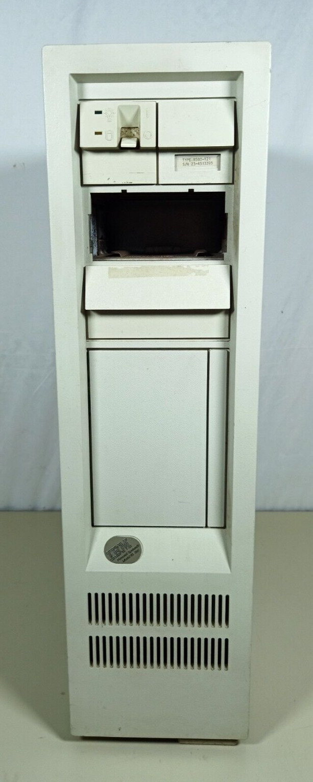 Vintage IBM Personal System/2 Model 80 386 Computer Tower 8580-111 Powers On