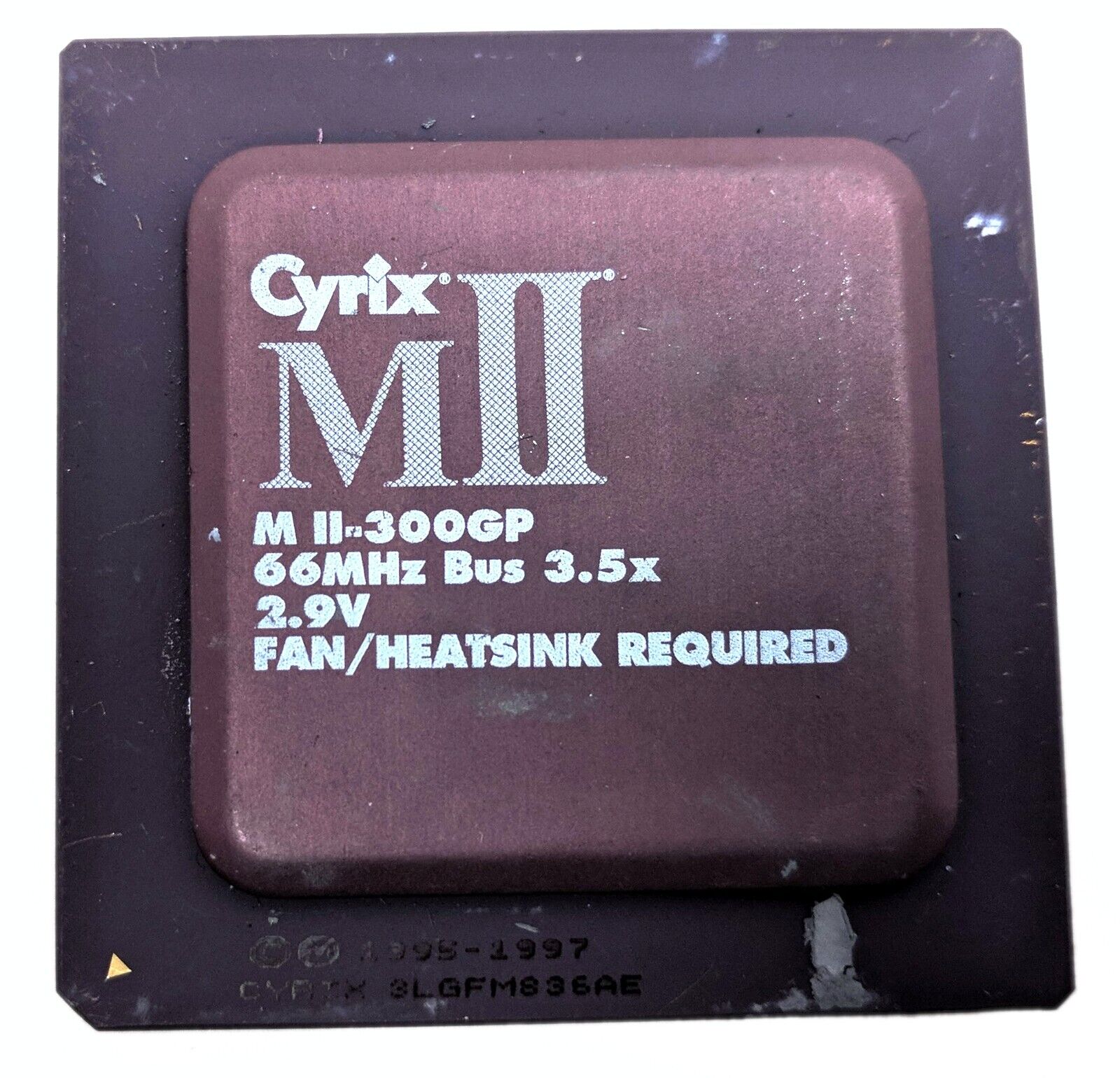 Vintage 1995 Cyrix MII M II-300GP 66MHz Bus 3.5x 2.9V CPU Processor Ceramic Gold