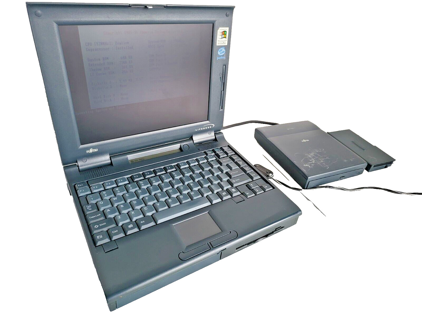 Rare Vintage Fujitsu LifeBook 520D (Windows 95 Missing) Retro Laptop - UNTESTED