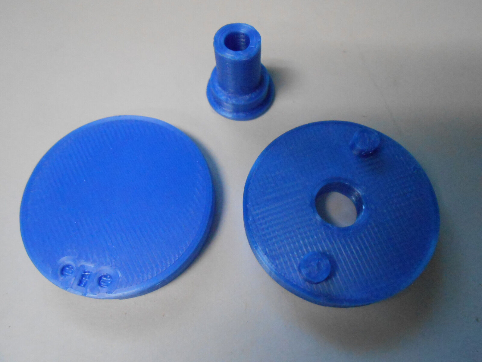 Commodore SX-64 Handle End Cap Mount Assembly =Set of 2= 3D Printed Blue & Black
