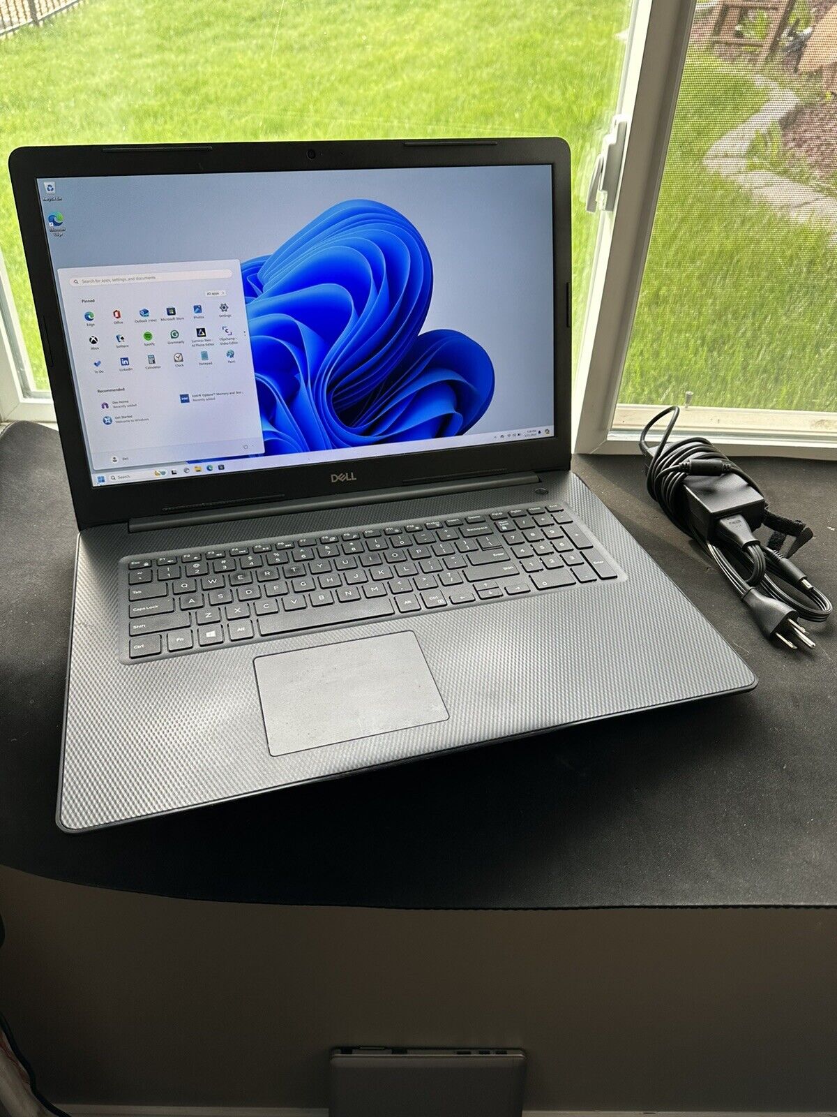 Dell Inspiron 3790 laptop 17.3\