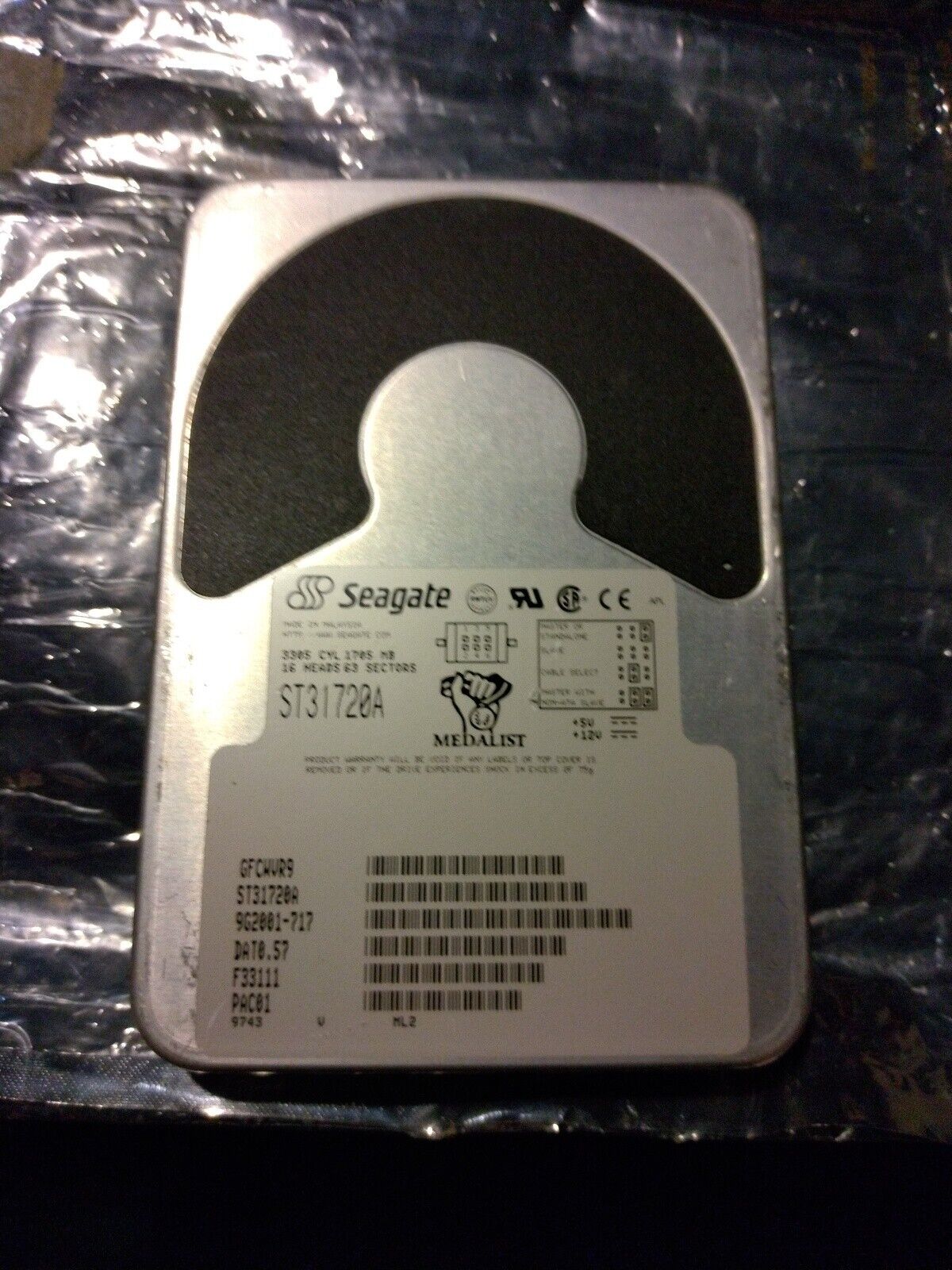 Seagate Medalist ST31720A 9G2001-717 DATO.57 VINTAGE HARD DRIVE