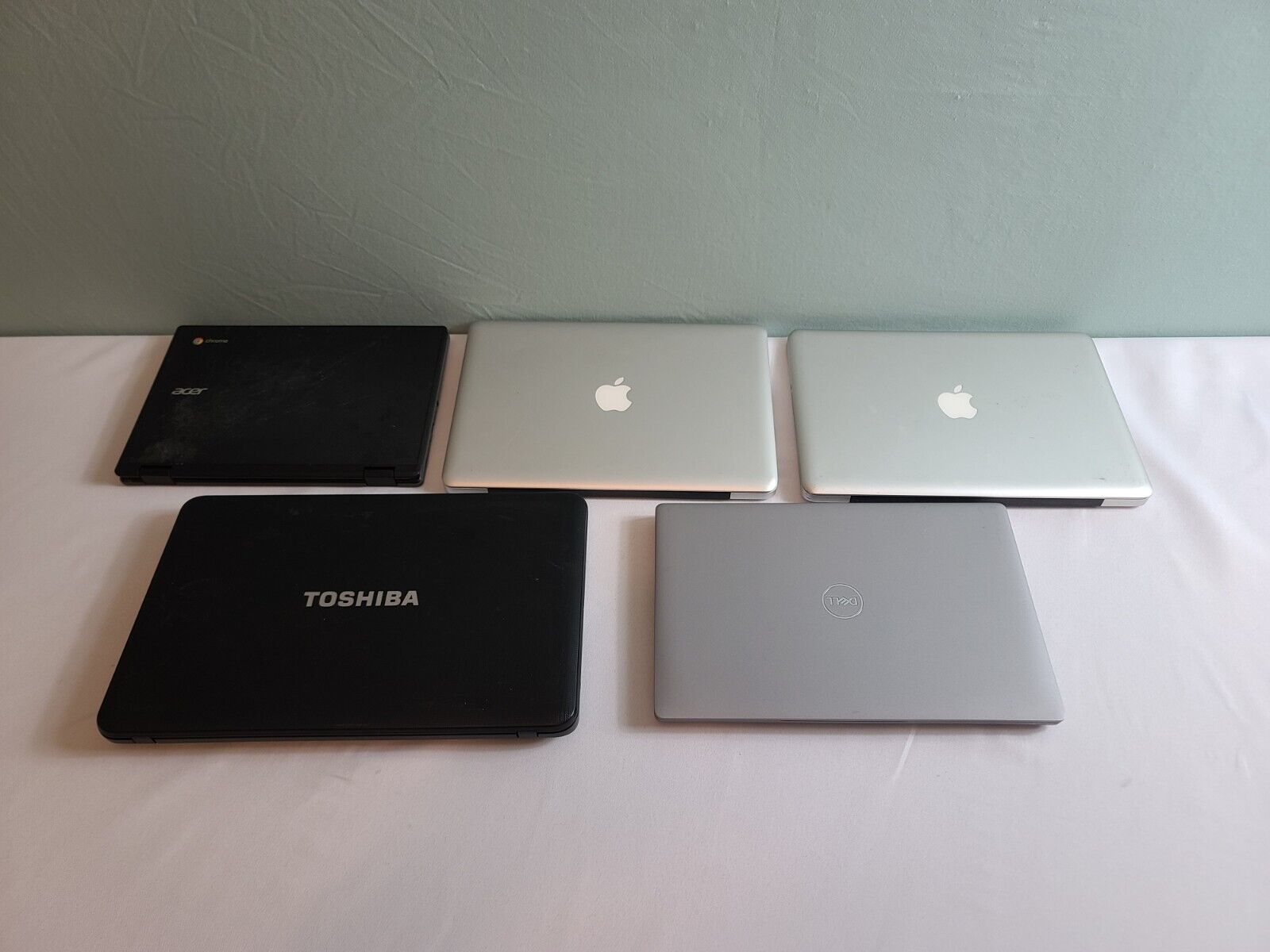 Lot of 5  Laptops for Parts or Repair Dell Latt 5411, 2 Apple Mac, ACER, Toshiba