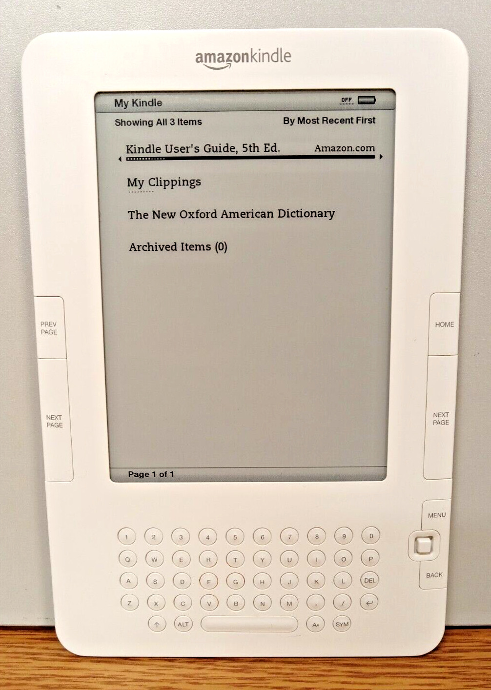 Amazon Kindle 2nd Generation eBook Reader (Model: D00701, 2GB) - Nice Shape