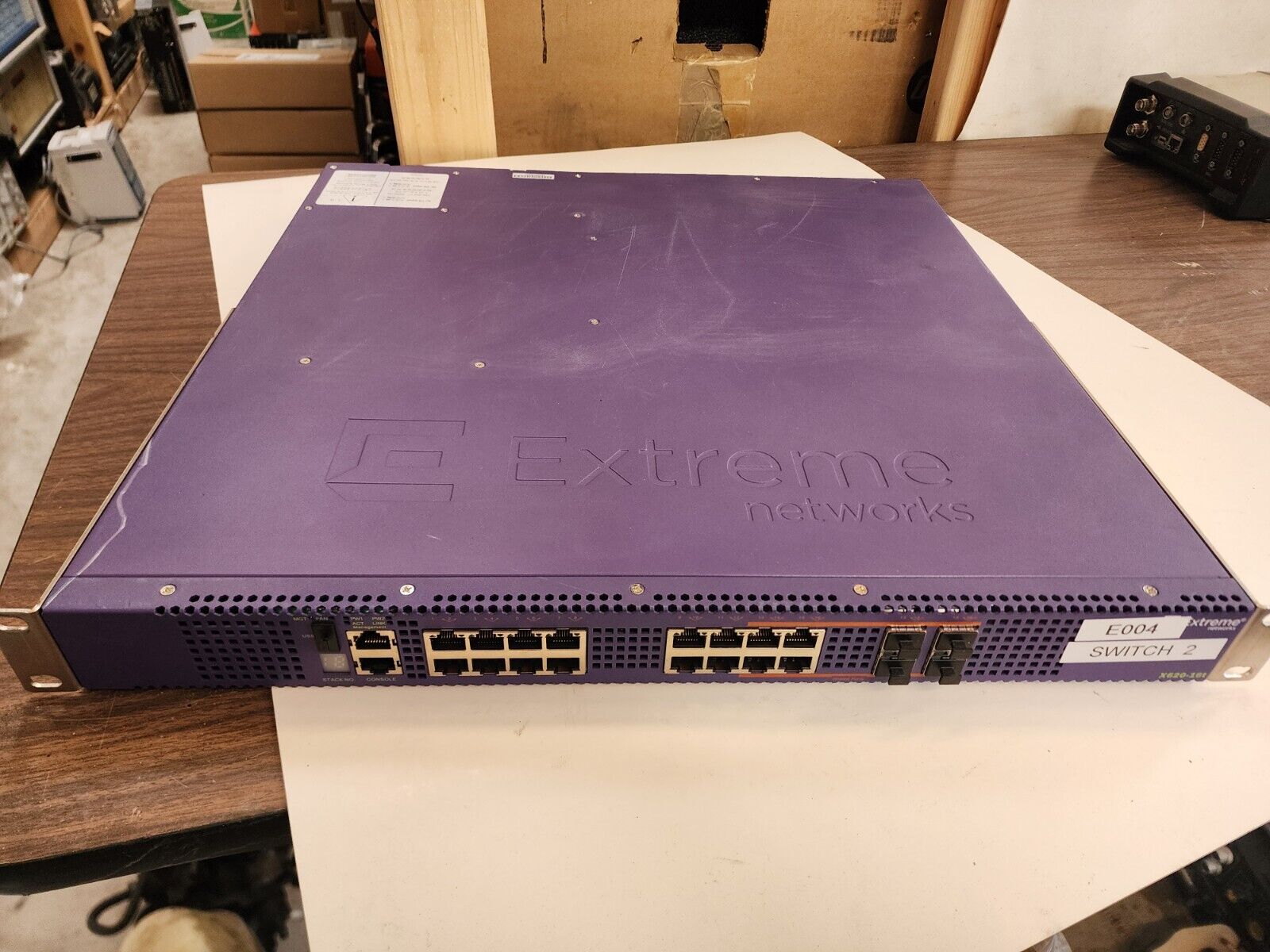 Extreme Networks Switch X620-16t-Base Part (17402)