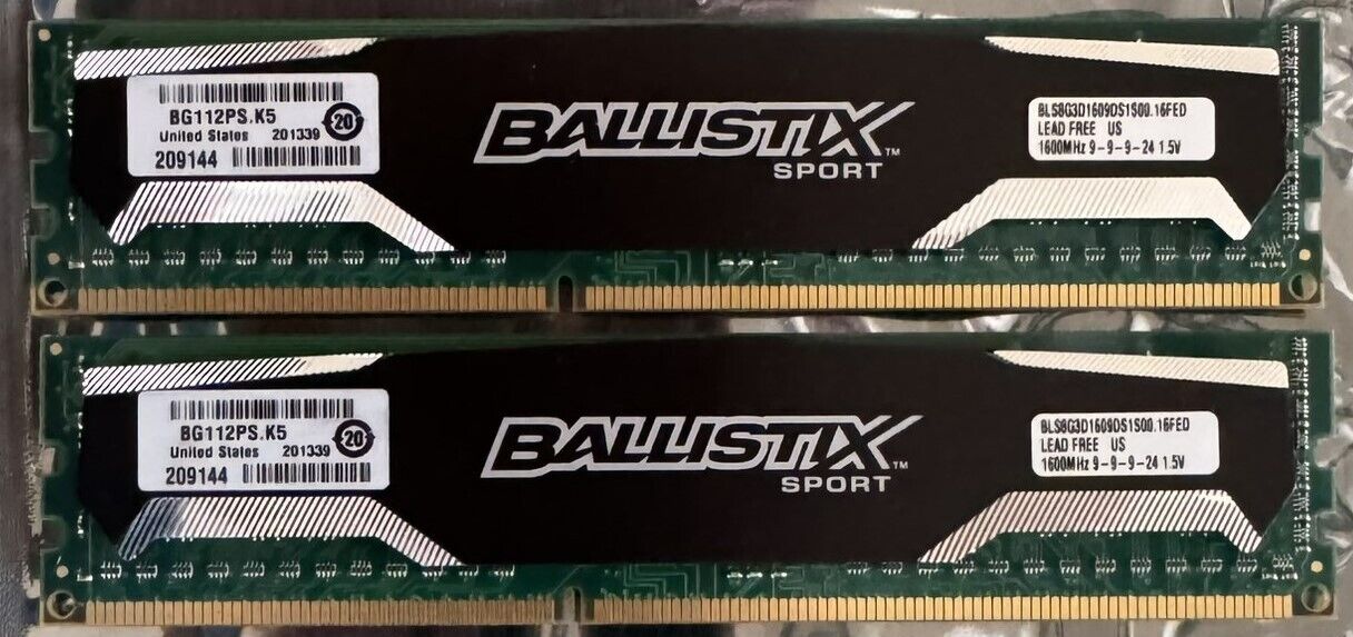 Crucial Ballistix Sport (2 x 8GB) 16GB PC3-12800U DDR3-1600 Memory BLS8G3D1609DS
