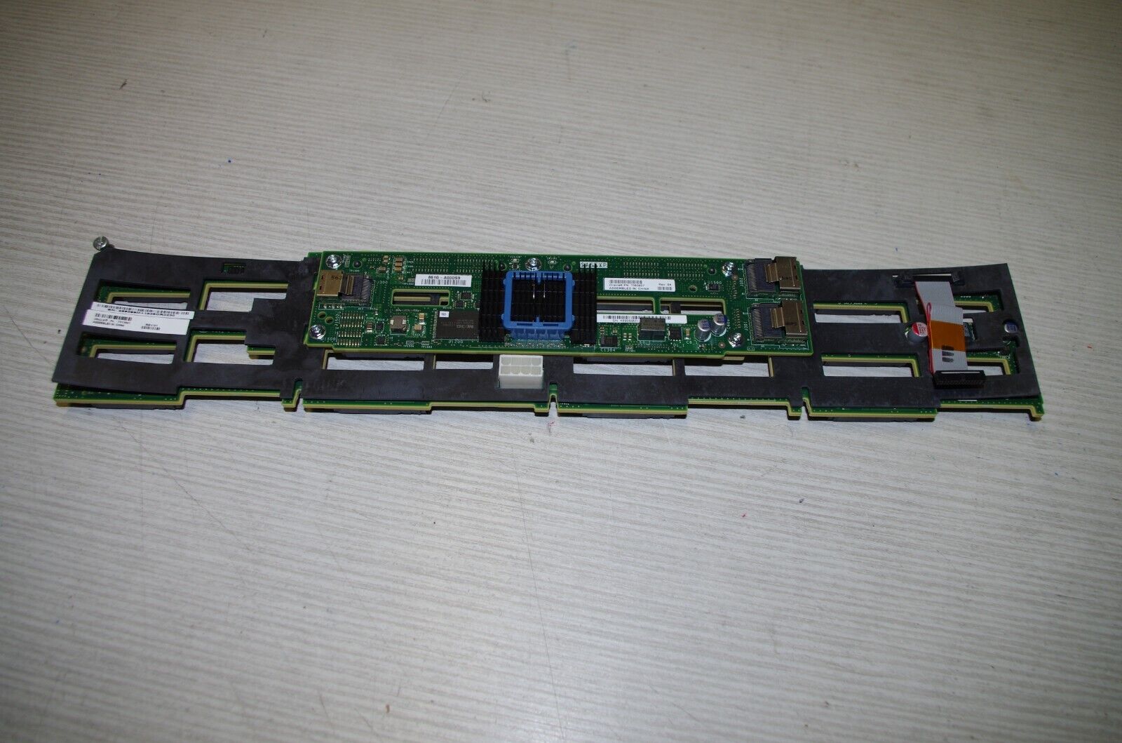 Oracle 7095754 12-Slot Backplane and SAS Expander Assembly for Sun X6-2L