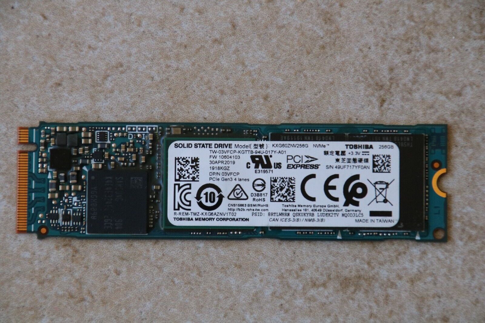 TOSHIBA NVMe 256GB M.2 2280 PCIe Solid State Hard Drive *Excellent Condition*