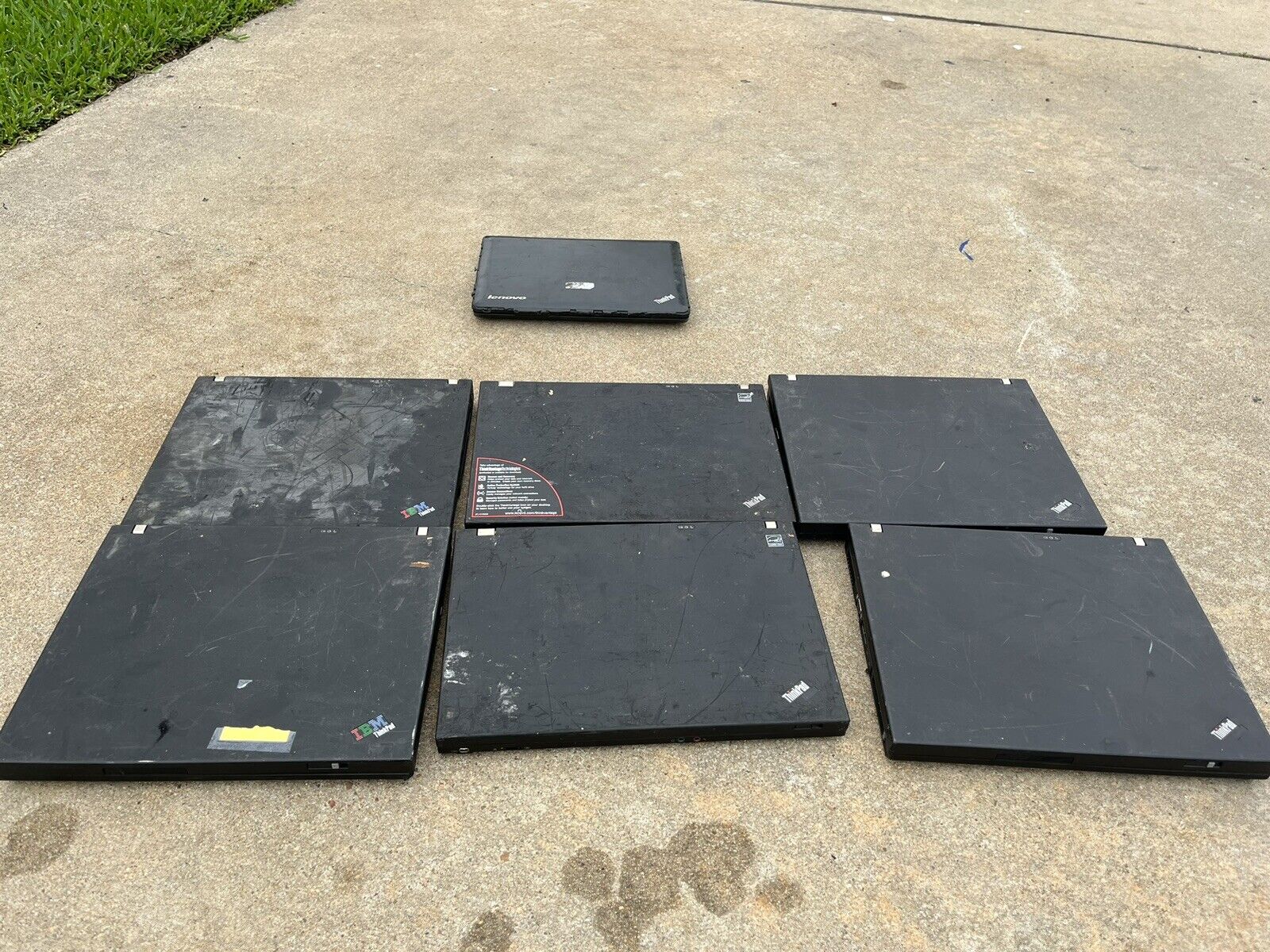 Lot Of 7 Lenovo IBM Thinkpads T60 T61 R60 X130e (untested Due To No Charger )