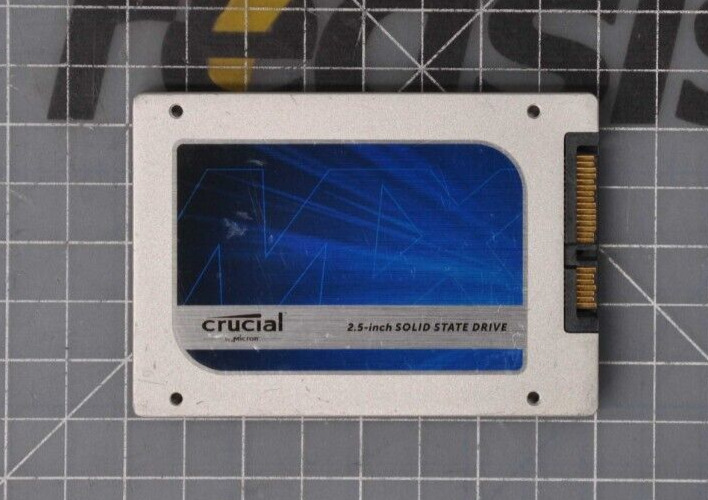 CRUCIAL MX100 512gb 2.5\