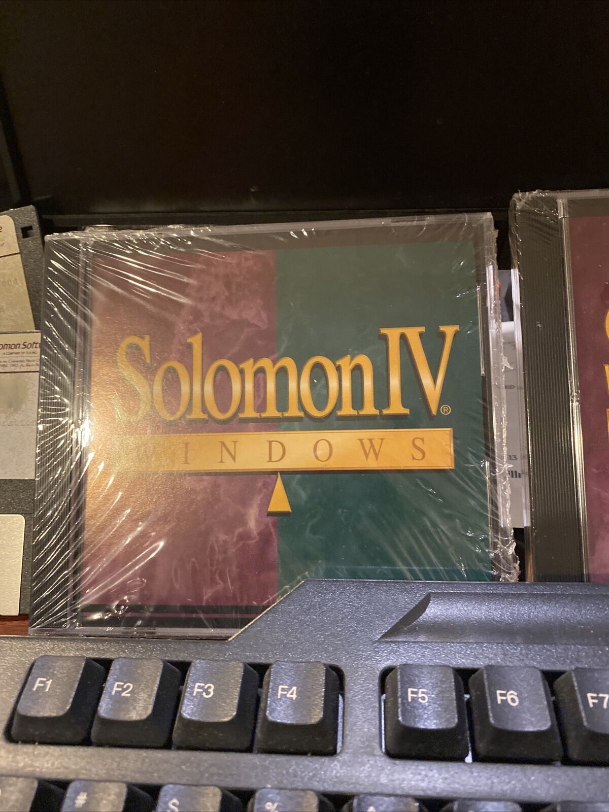AUTHENTIC RARE BRAND NEW Solomon IV  For Windows. System Evaluation Kit + F&T