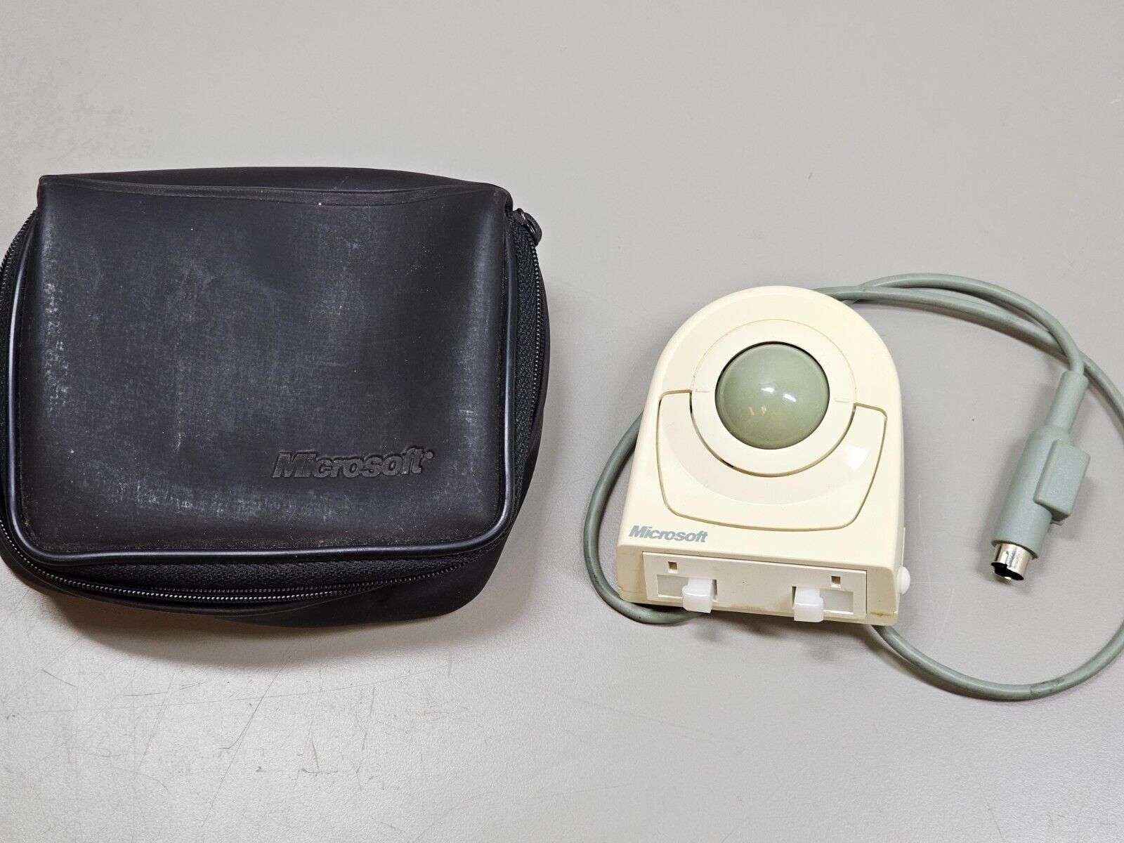 Vintage Microsoft BallPoint Mouse v2.0 Model 51010 w/ Original Pouch