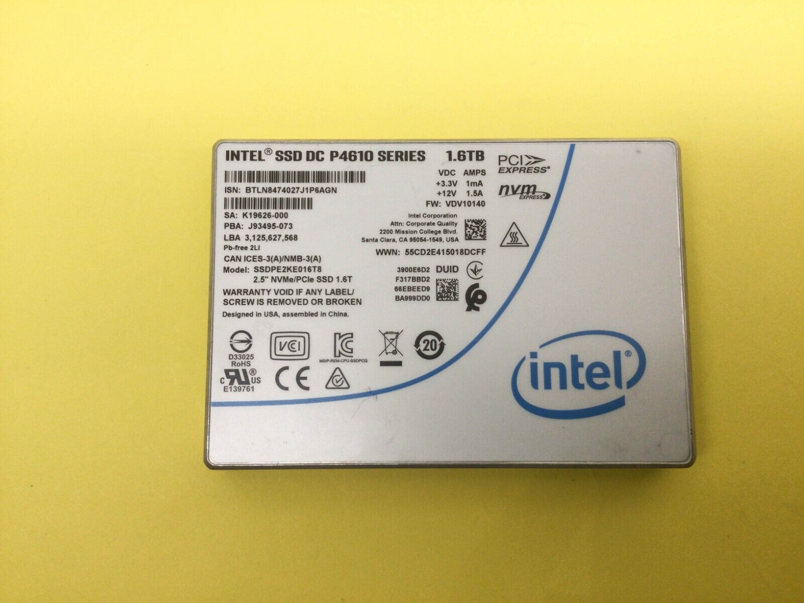 Intel DC P4610 Series 1.6TB, 2.5in NVMe/PCIe 3.1 x4, 3D, TLC SSD SSDPE2KE016T8