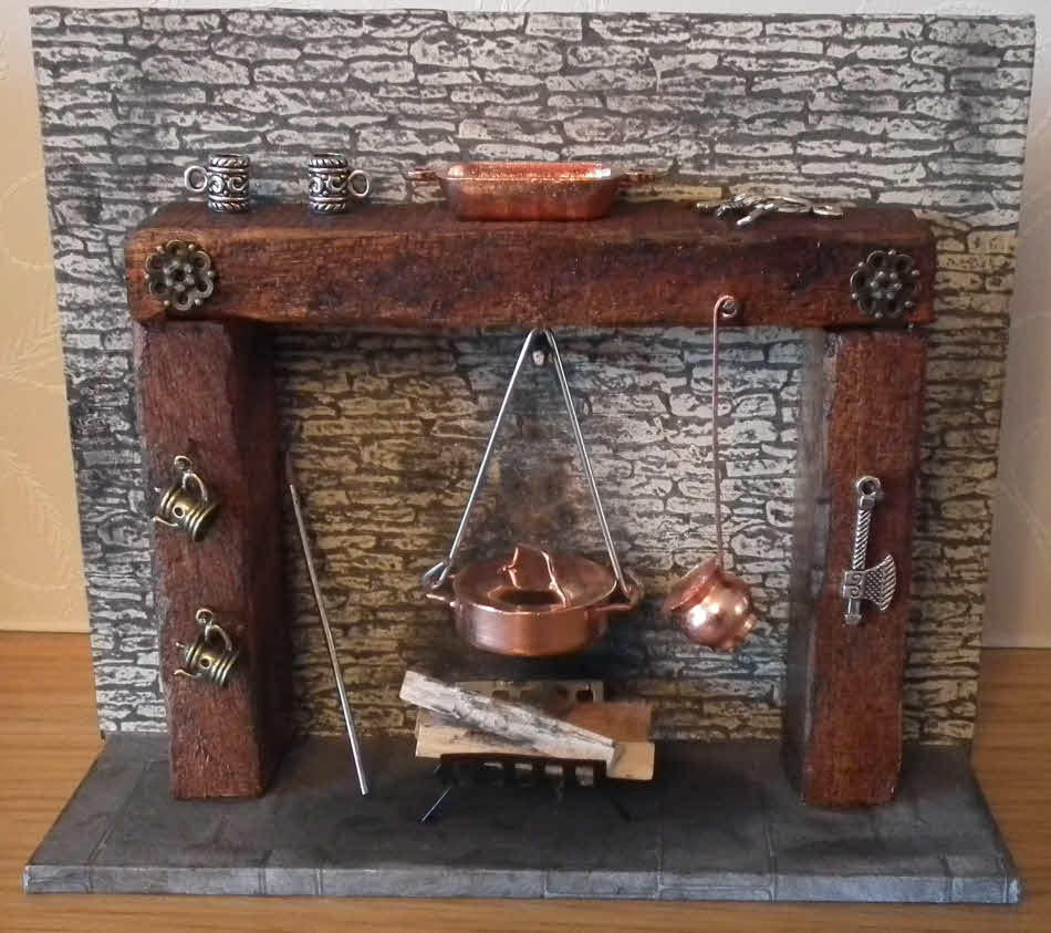 1/12, Dolls House miniature Handmade old Tudor Cottage Fireplace & Acc INC LGW