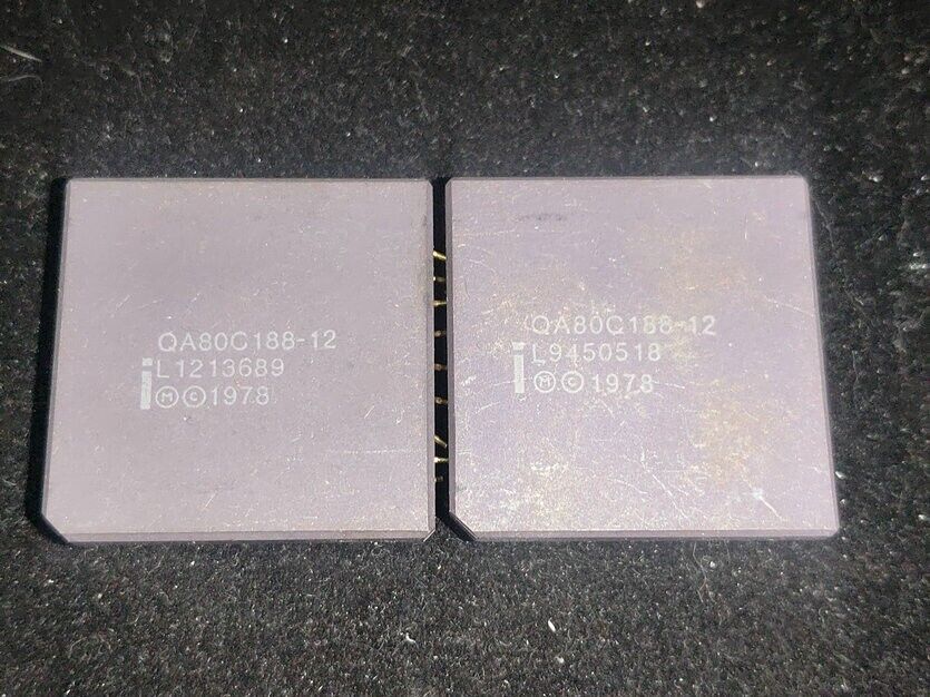 1x Vintage Rare CPU Intel QA80C188-12 [641]