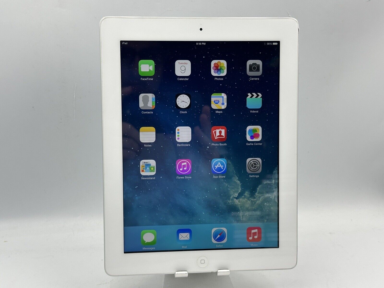 Apple iPad 4th Gen - 32GB (Wi-Fi) 9.7\