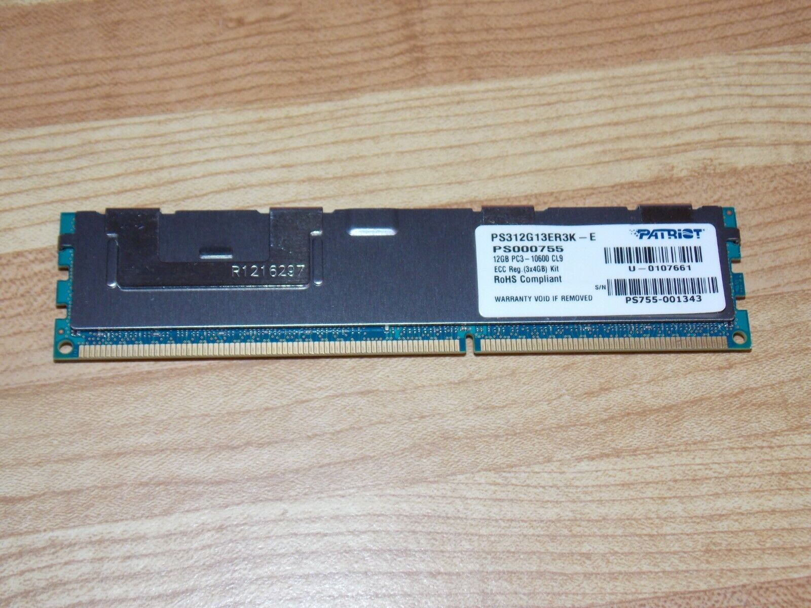 PATRIOT 12GB (3x4GB Kit) PC3-10600 CL9 ECC SERVER Memory Stick PS312G13ER3K-E