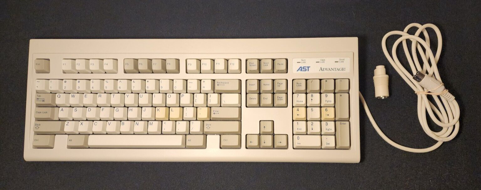 Vintage AST Keyboard Model Advantage SK-1100, PS/2 Beige, TESTED