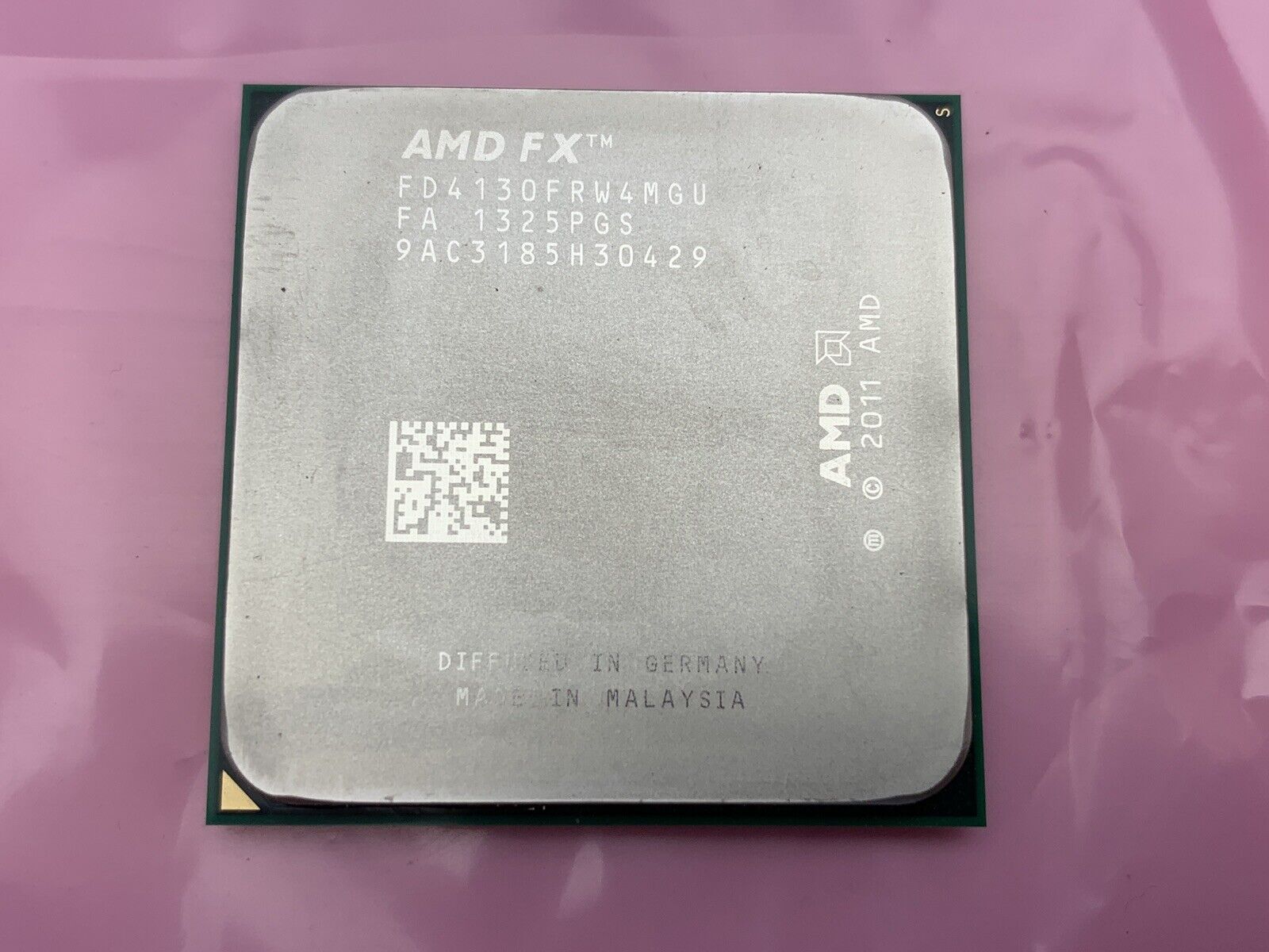 ✅ AMD FX-4130 CPU 3.8 GHz 4MB Socket AM3+ Black Edition Processor FD4130FRW4MGU