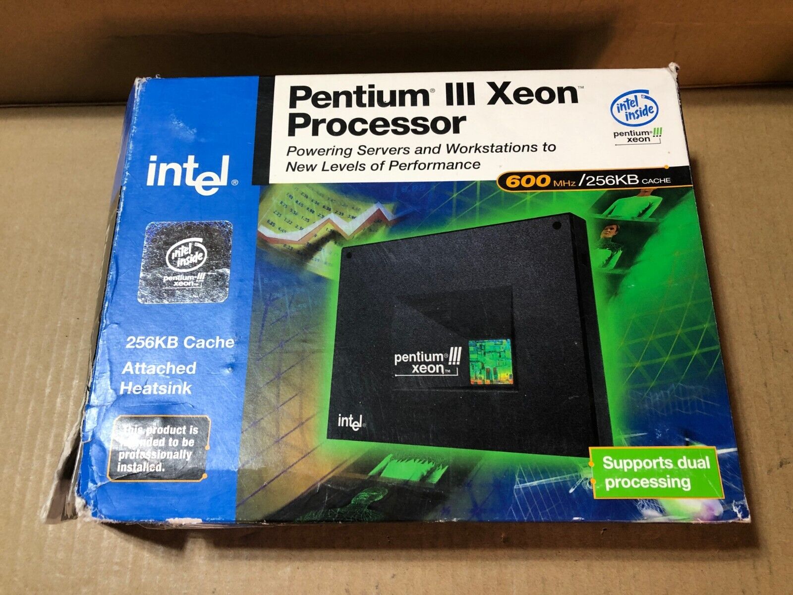 New - Never Installed - Intel Pentium III Xeon 600MHz Slot Processor - Open Box