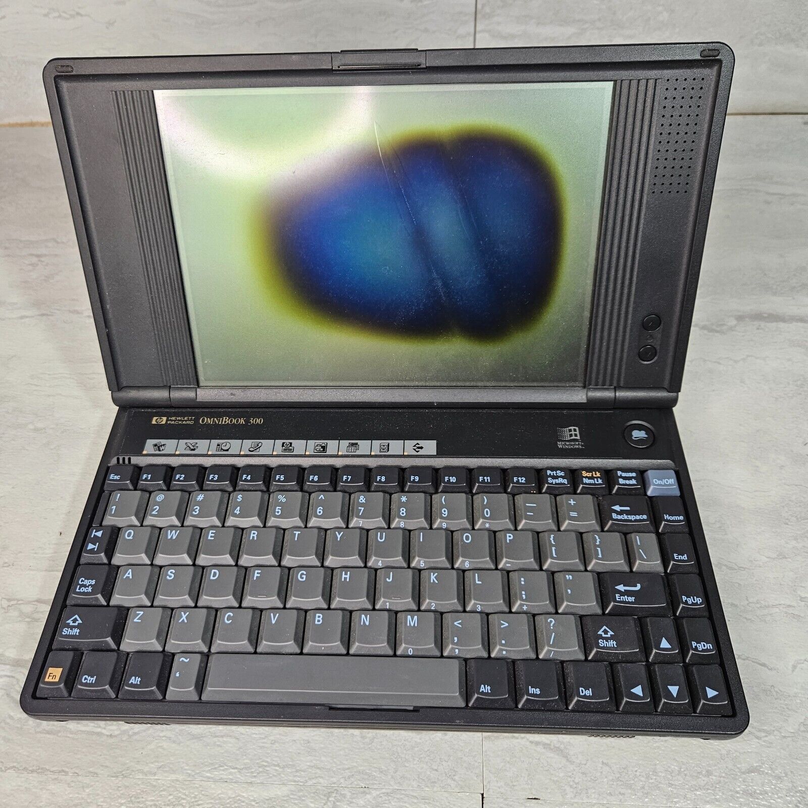 Vintage Computer HP OmniBook 300 WORKS 90s Laptop Microsoft RARE