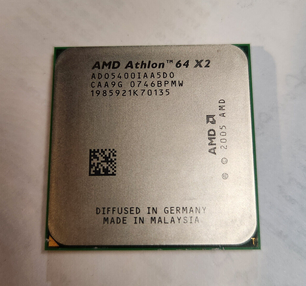 AMD Athlon 64 X2 5400+ 2.80GHz DualCore Desktop ADO5400IAA5DO