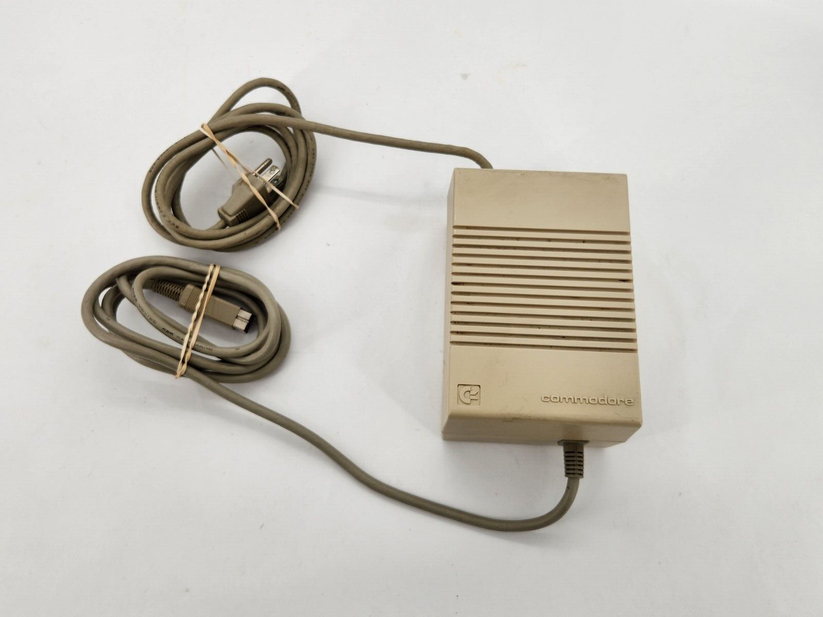 Genuine OEM Commodore C128 Computer Power Supply Model 310416-015 Working