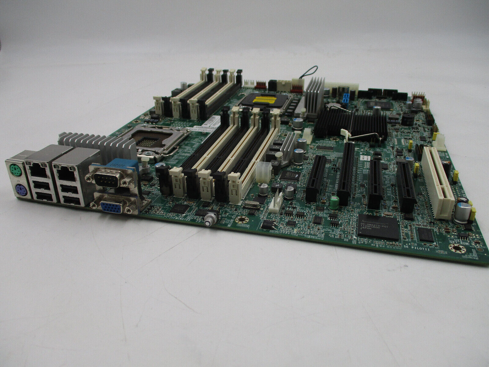 HP Proliant ML150 Gen6 DDR3 LGA1136 System Motherboard P/N: 519728-001 Tested