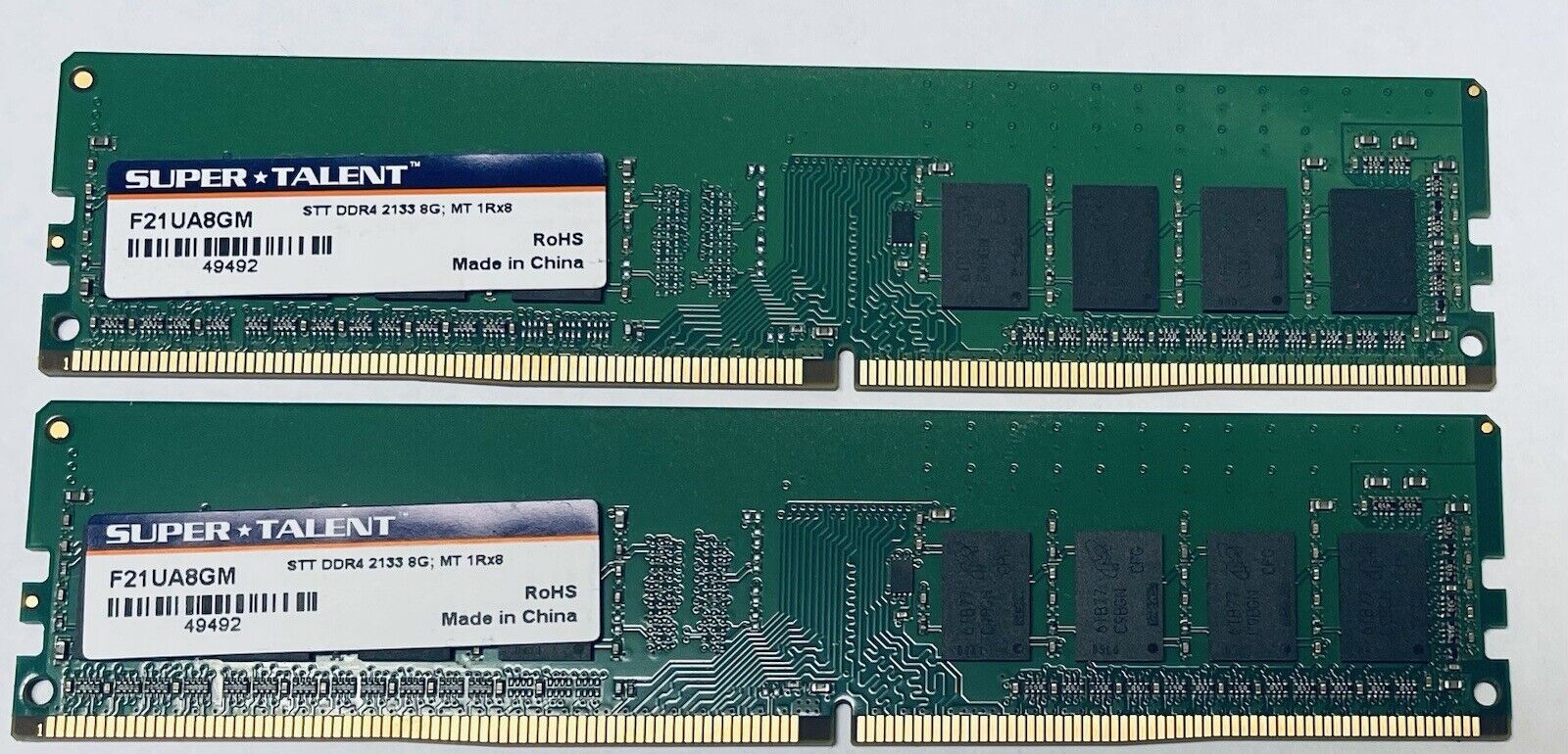 Super Talent 16GB(8GB X2) DDR4 PC4-2133 F21UA8GM Desktop RAM